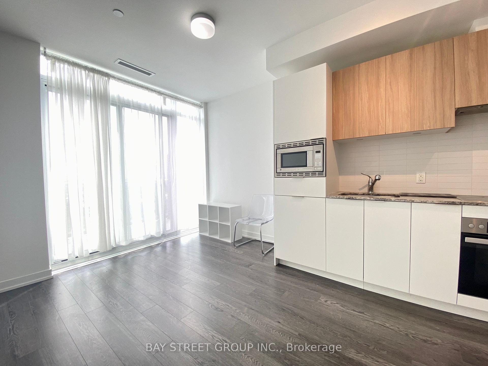 Photo 8 of Unit 1613, 20 O'Neill Road, North York, Banbury-Don Mills — HOMEH