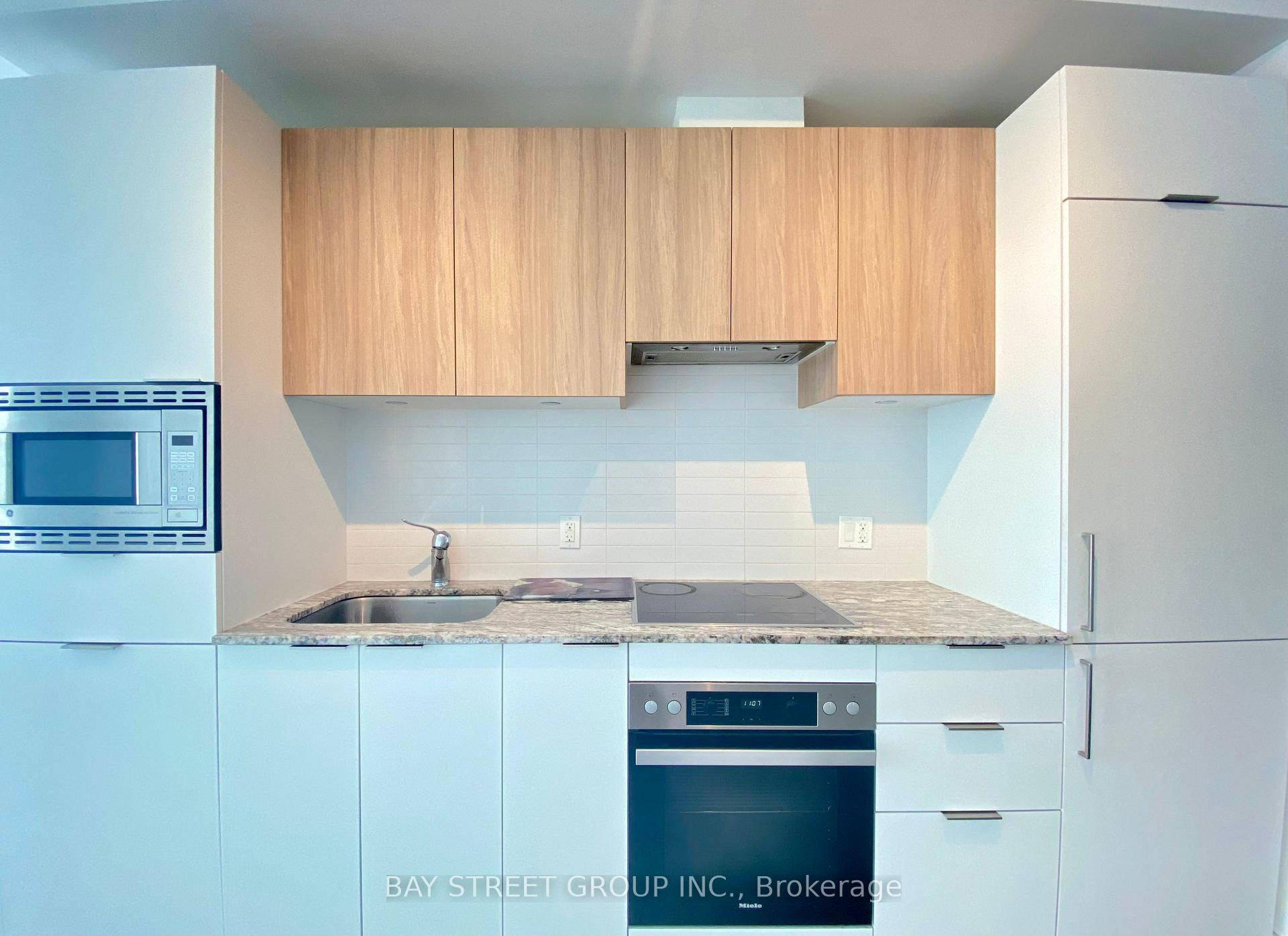 Photo 11 of Unit 1613, 20 O'Neill Road, North York, Banbury-Don Mills — HOMEH