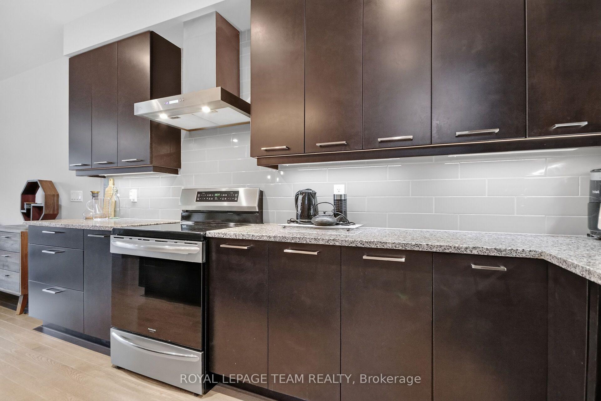 Photo 14 of 140 Larimar Circle, Ottawa, Riverside South/Gloucester Glen — HOMEH