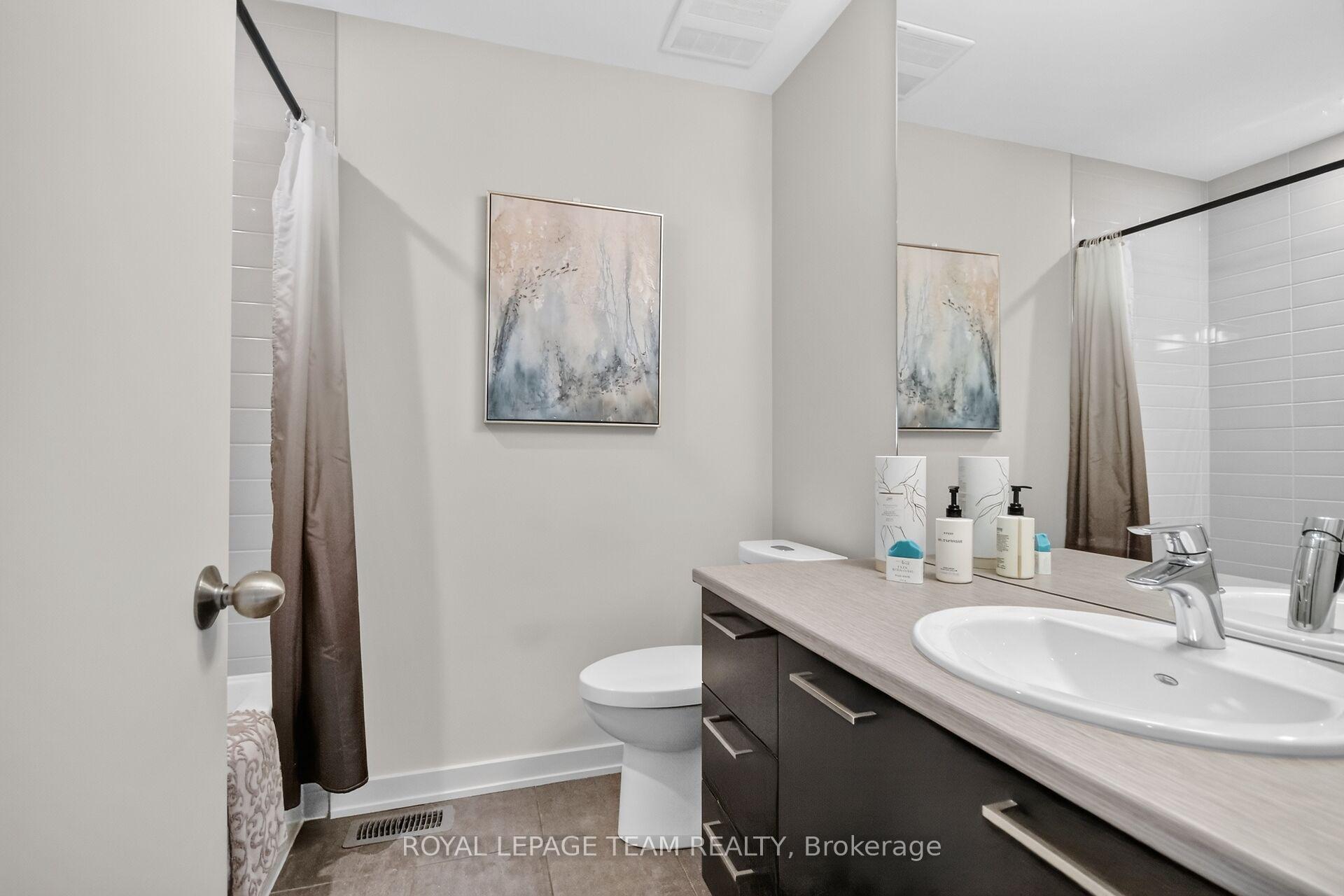 Photo 32 of 140 Larimar Circle, Ottawa, Riverside South/Gloucester Glen — HOMEH