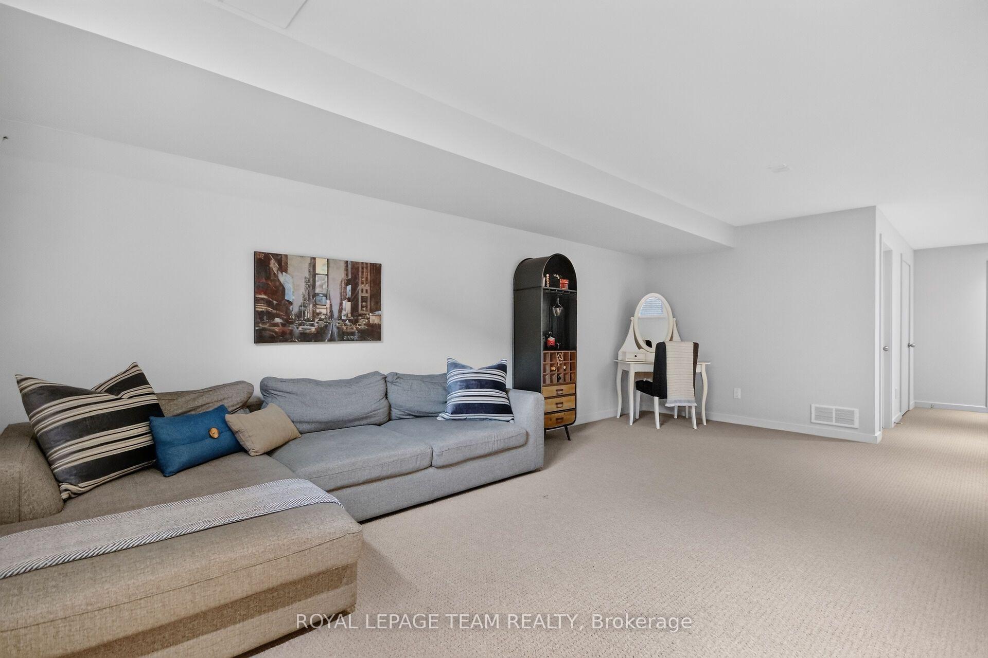 Photo 46 of 140 Larimar Circle, Ottawa, Riverside South/Gloucester Glen — HOMEH