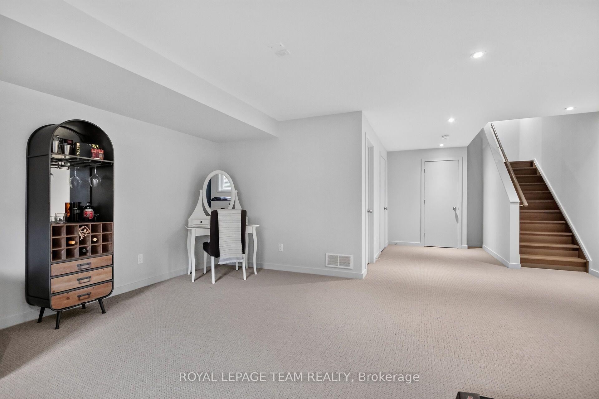 Photo 47 of 140 Larimar Circle, Ottawa, Riverside South/Gloucester Glen — HOMEH