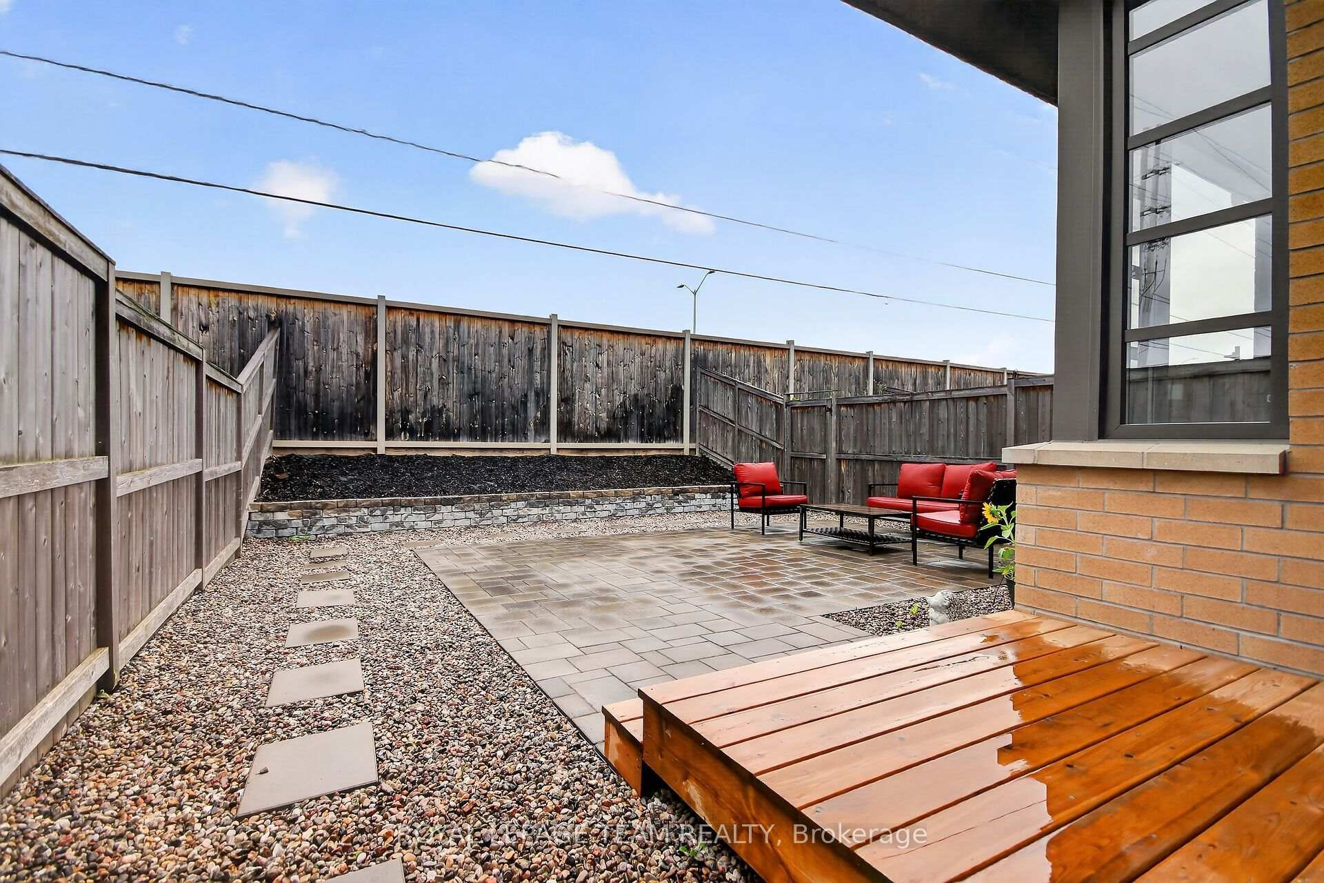 Photo 49 of 140 Larimar Circle, Ottawa, Riverside South/Gloucester Glen — HOMEH