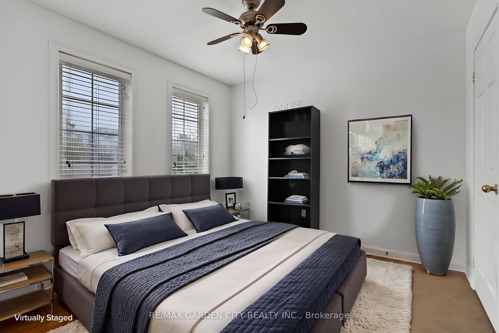 Photo 18 of 401 Wright Crescent, Niagara-on-the-Lake, Glendale — HOMEH