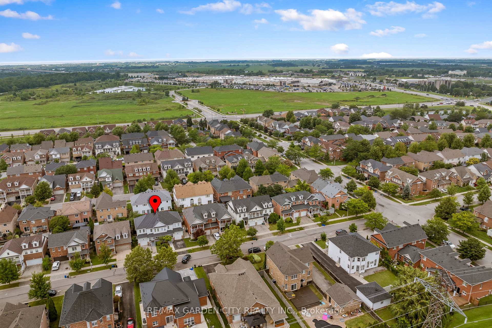 Photo 37 of 401 Wright Crescent, Niagara-on-the-Lake, Glendale — HOMEH