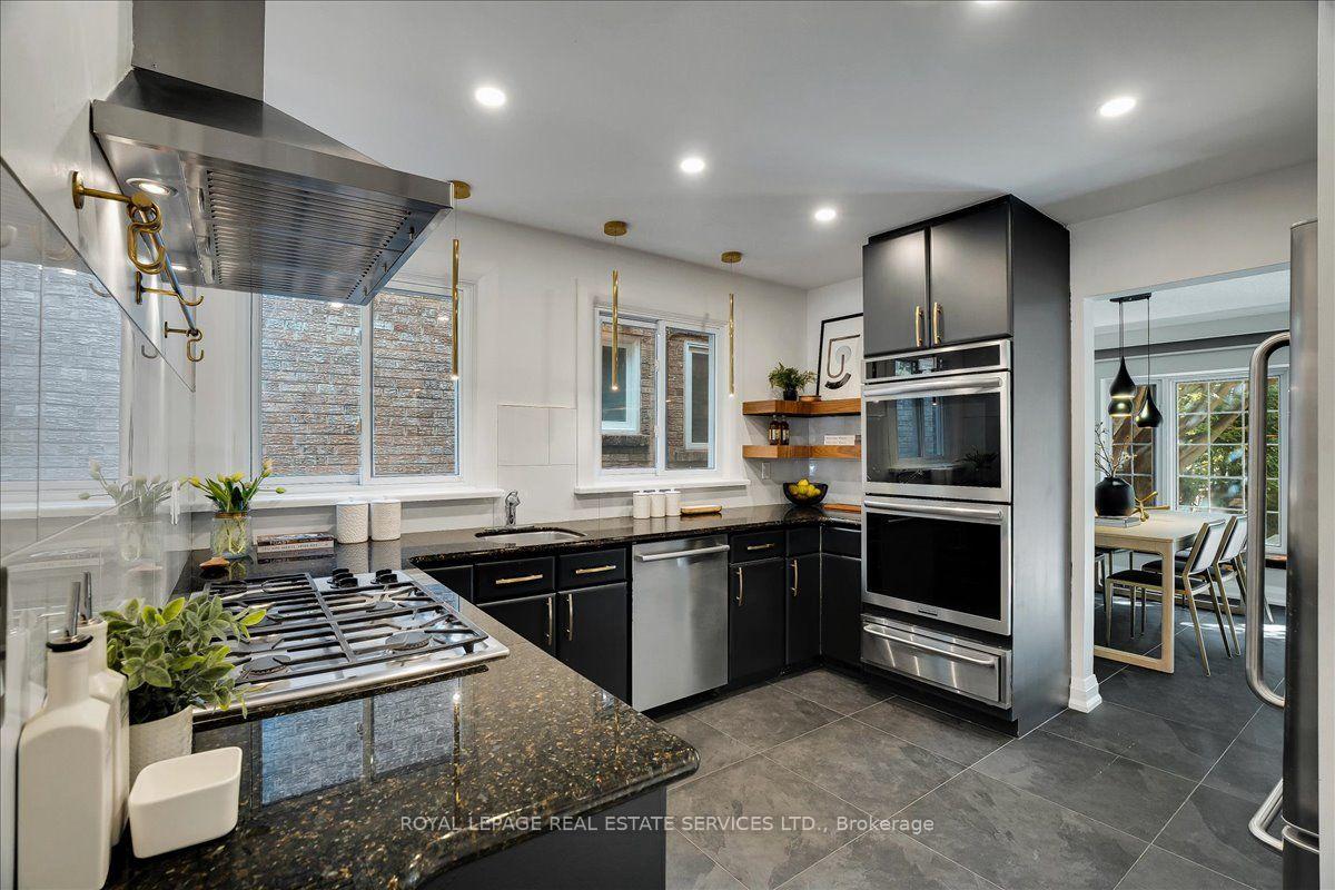 Photo 37 of 97 Bocastle Avenue, Toronto, Lawrence Park North — HOMEH