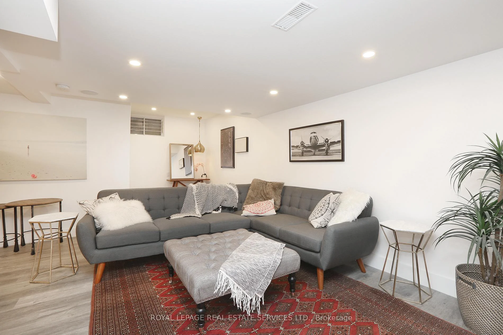 Photo 84 of 97 Bocastle Avenue, Toronto, Lawrence Park North — HOMEH