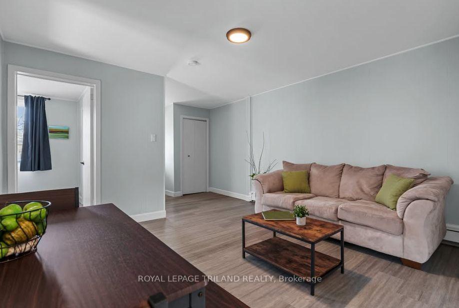 Photo 5 of Unit 2, 469 Grey Street, London, East K — HOMEH