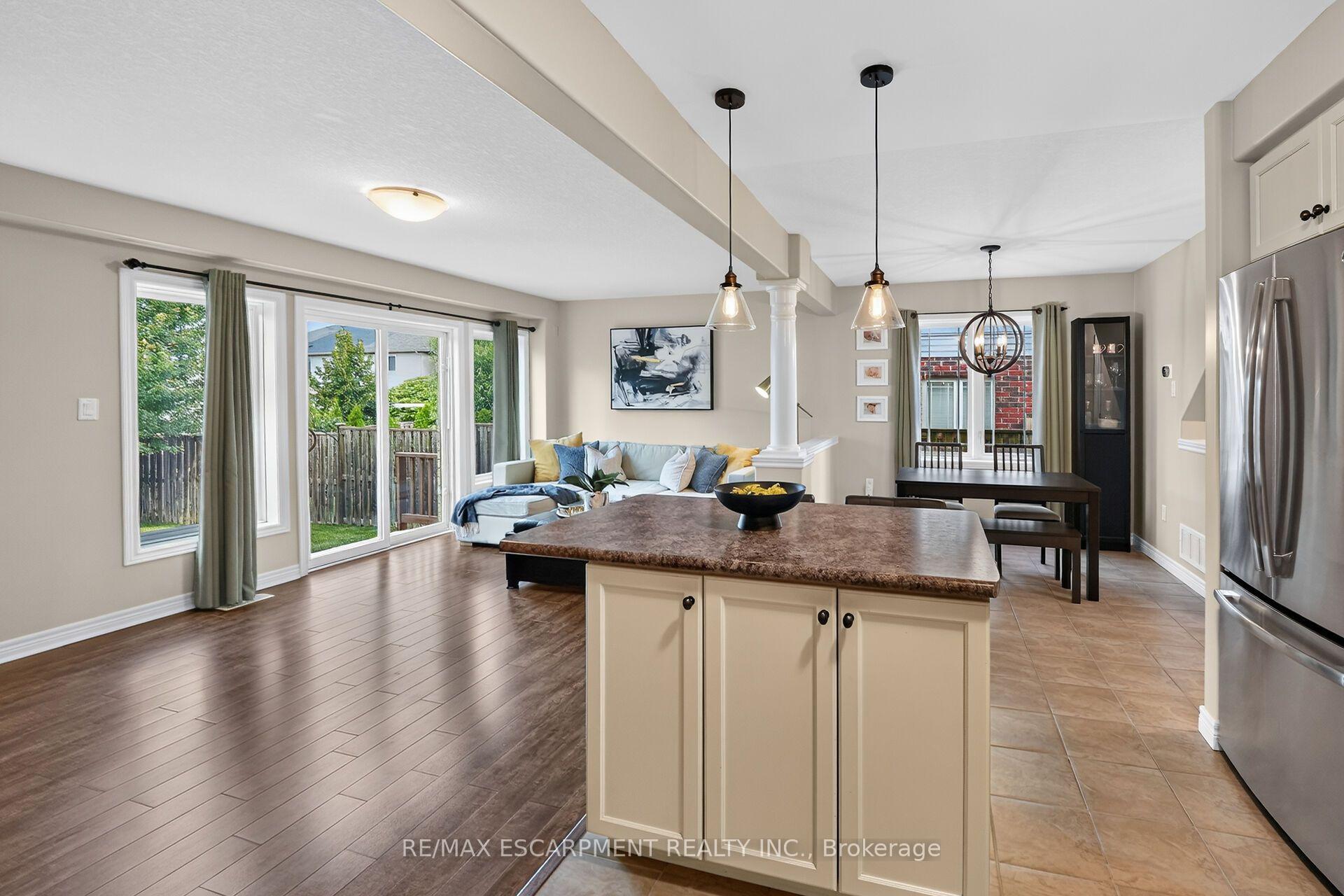 Photo 12 of 4838 Adam Court, Lincoln, Beamsville — HOMEH