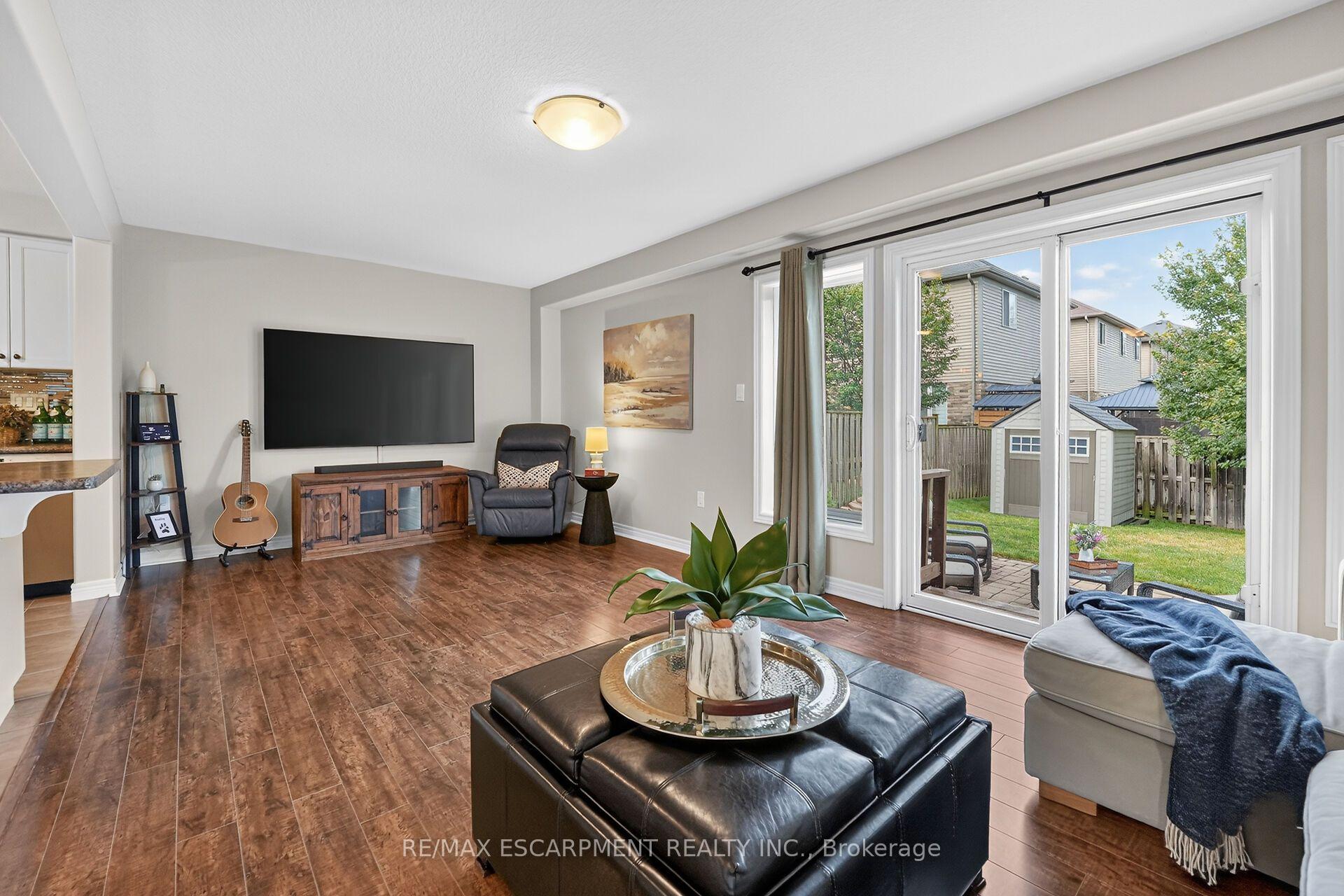 Photo 16 of 4838 Adam Court, Lincoln, Beamsville — HOMEH