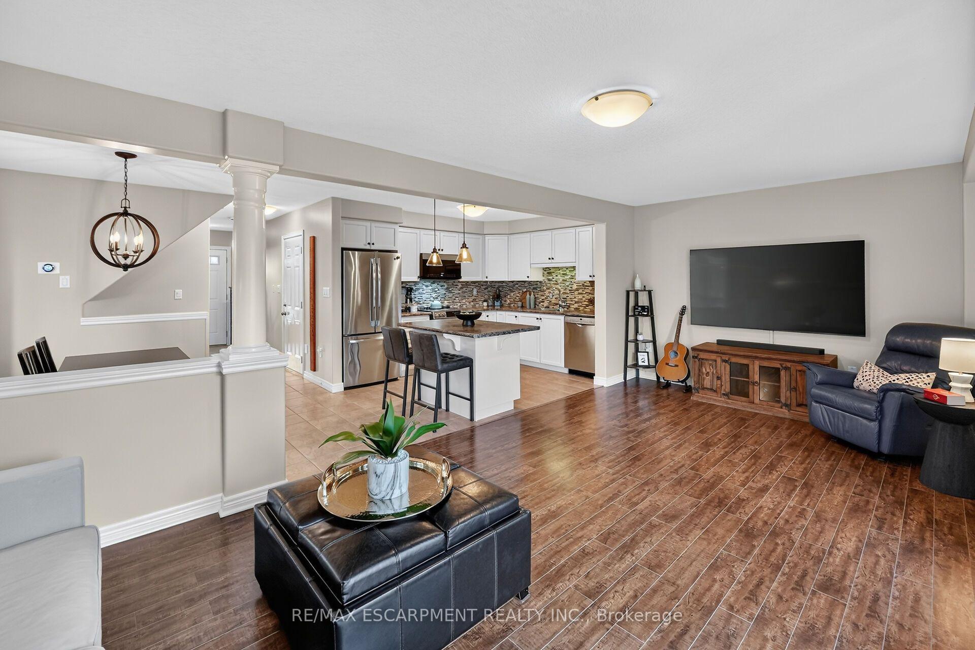 Photo 17 of 4838 Adam Court, Lincoln, Beamsville — HOMEH