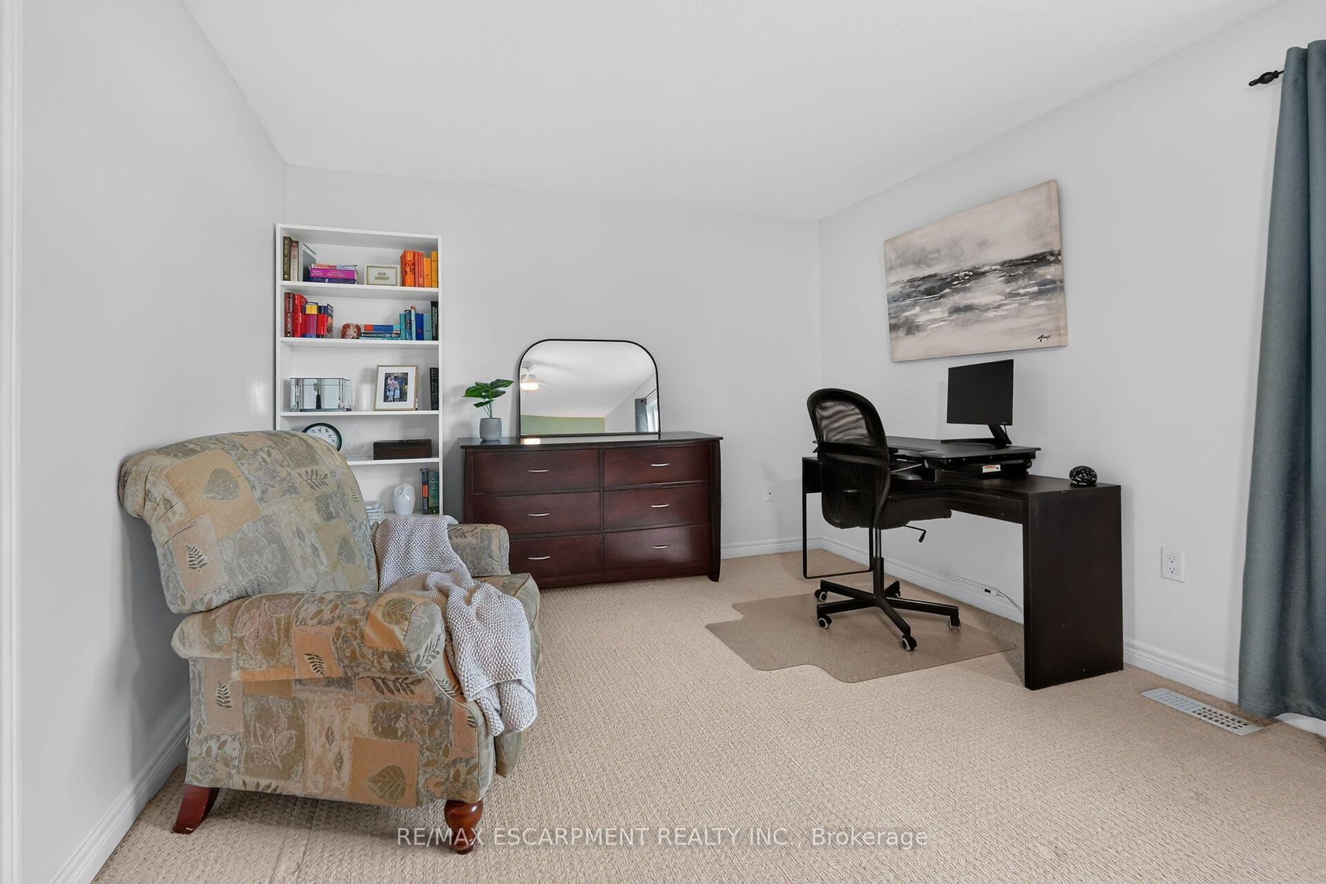Photo 26 of 4838 Adam Court, Lincoln, Beamsville — HOMEH