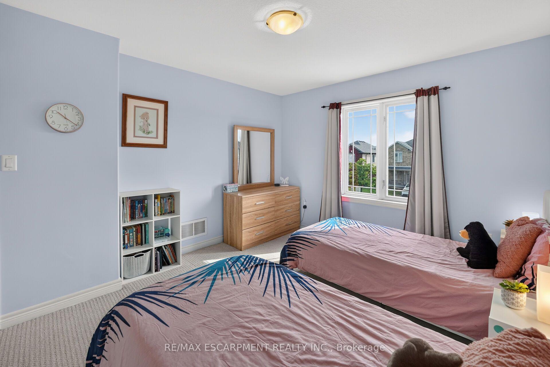 Photo 32 of 4838 Adam Court, Lincoln, Beamsville — HOMEH