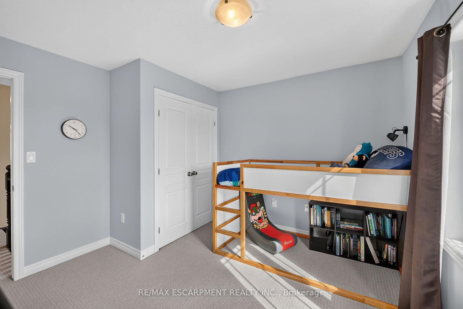 Photo 35 of 4838 Adam Court, Lincoln, Beamsville — HOMEH