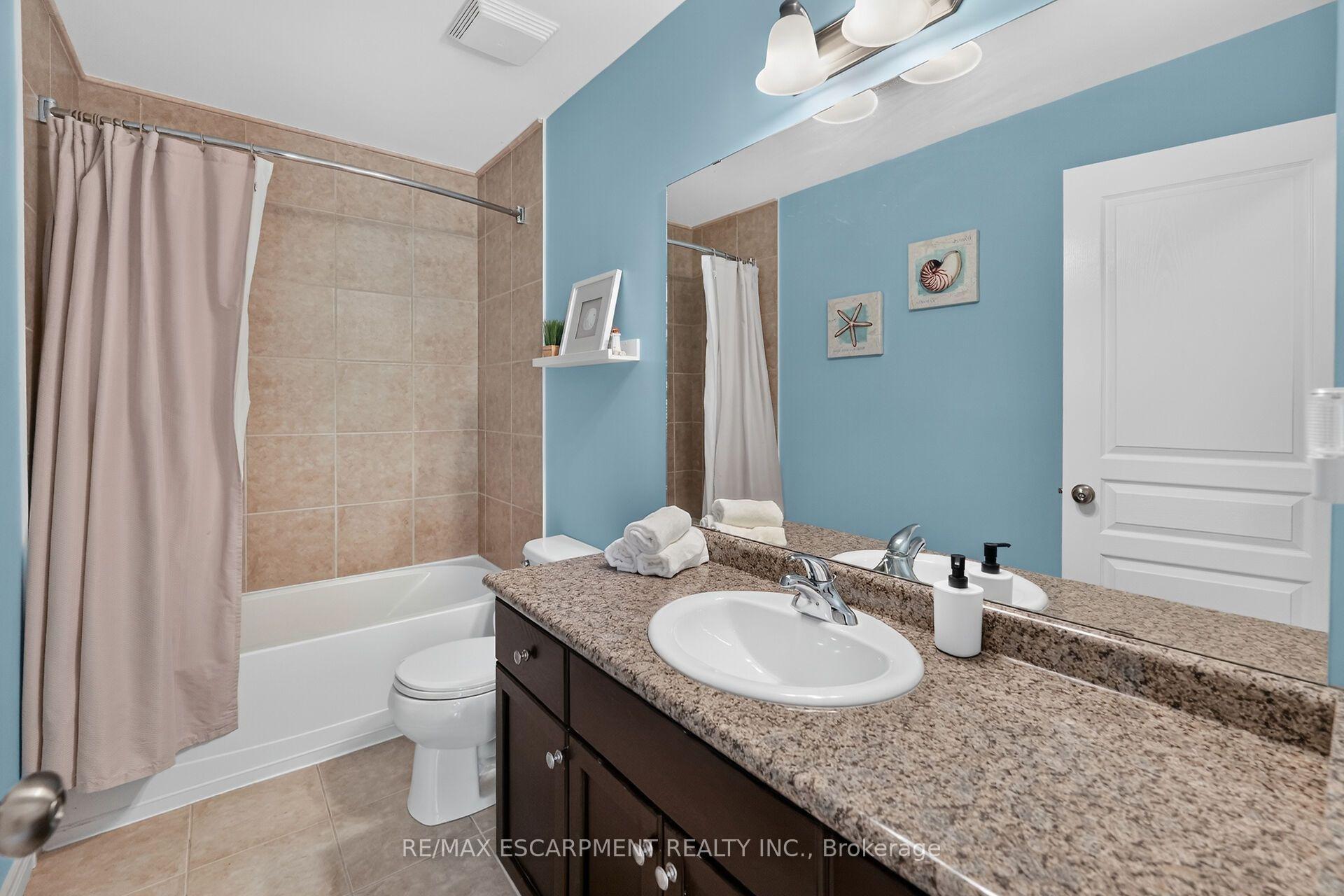 Photo 36 of 4838 Adam Court, Lincoln, Beamsville — HOMEH