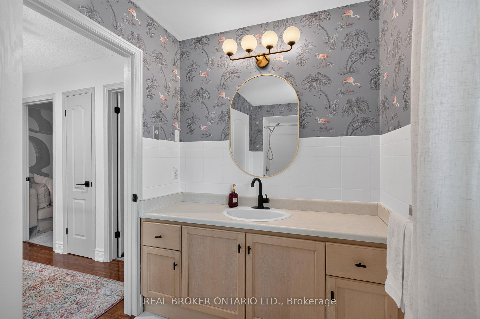 Photo 26 of 171 Golfwood Drive, Hamilton, Gurnett — HOMEH