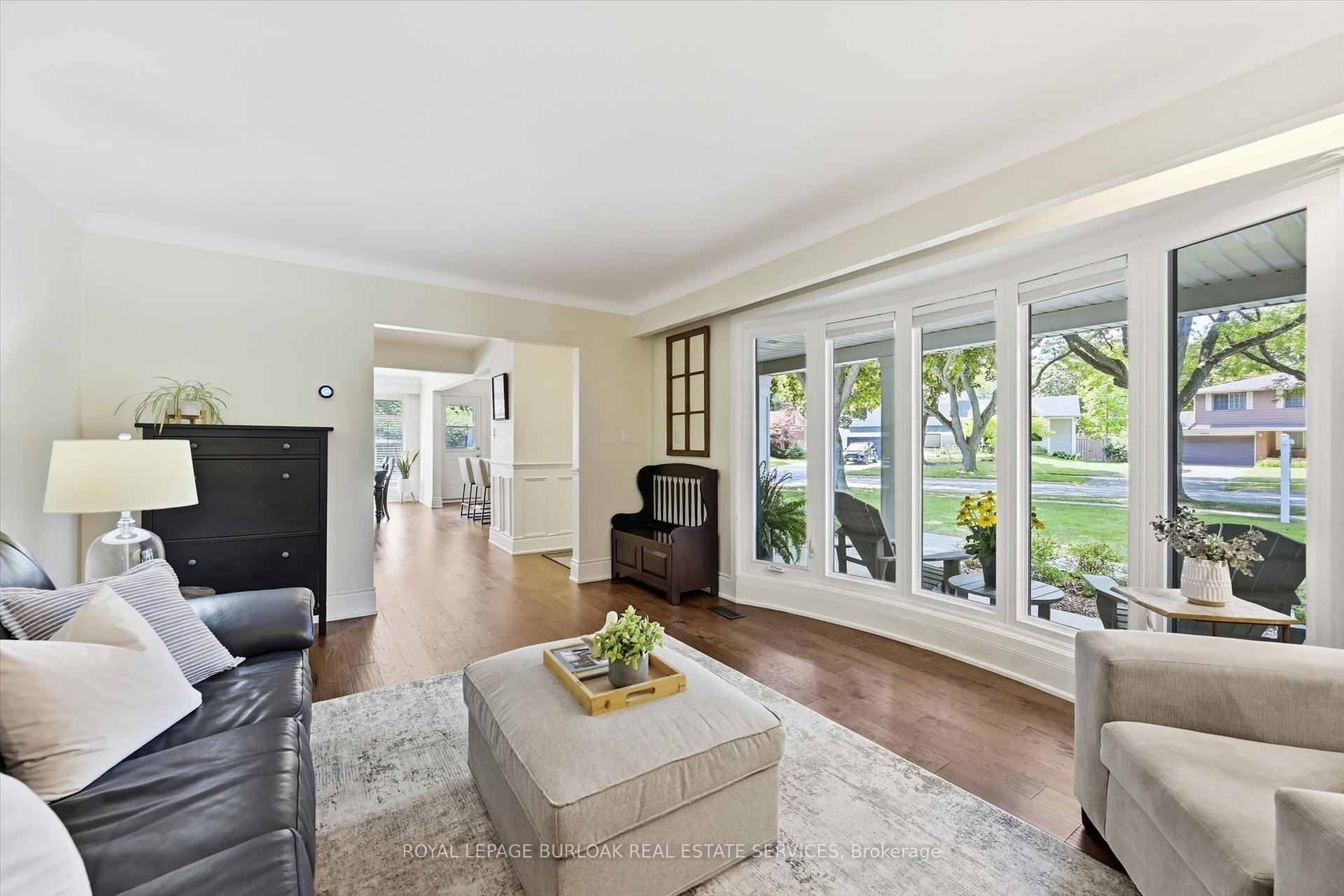 Photo 8 of 3430 Regal Road, Burlington, Roseland — HOMEH