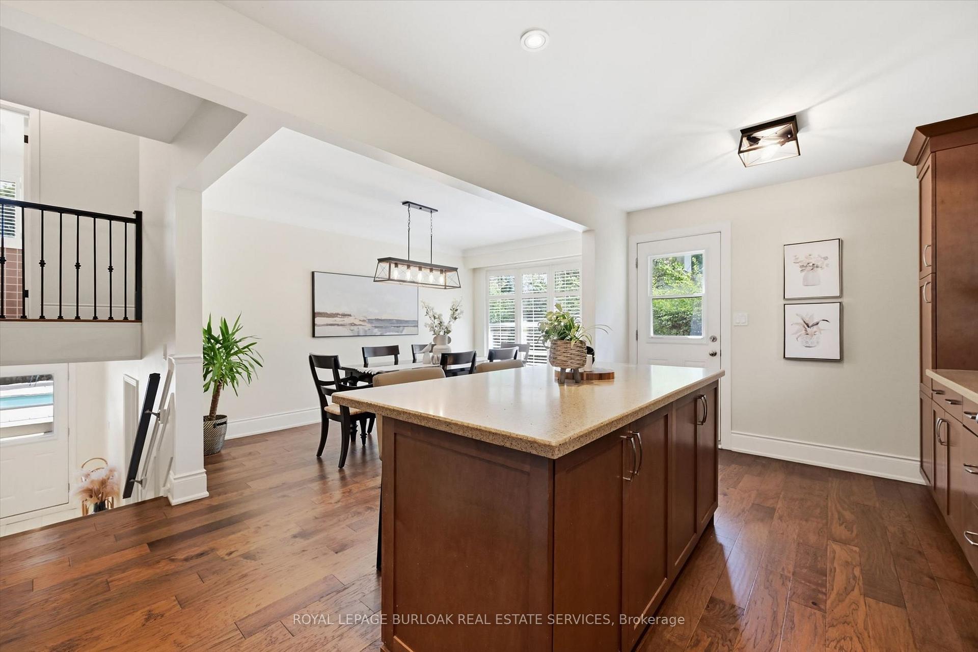 Photo 11 of 3430 Regal Road, Burlington, Roseland — HOMEH