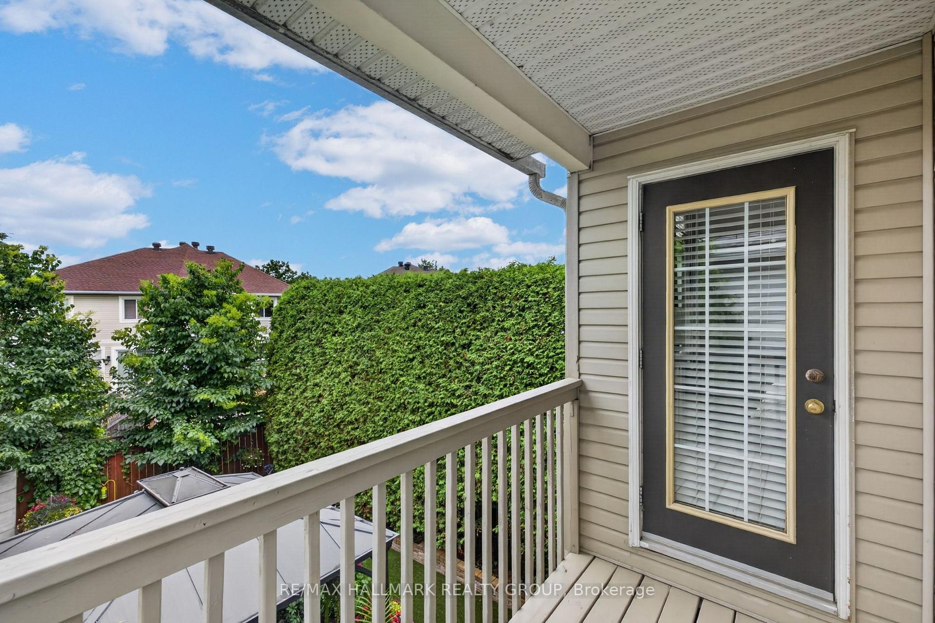 Photo 25 of 139 Castle Glen Crescent, Ottawa, Kanata - Glencairn/Hazeldean — HOMEH