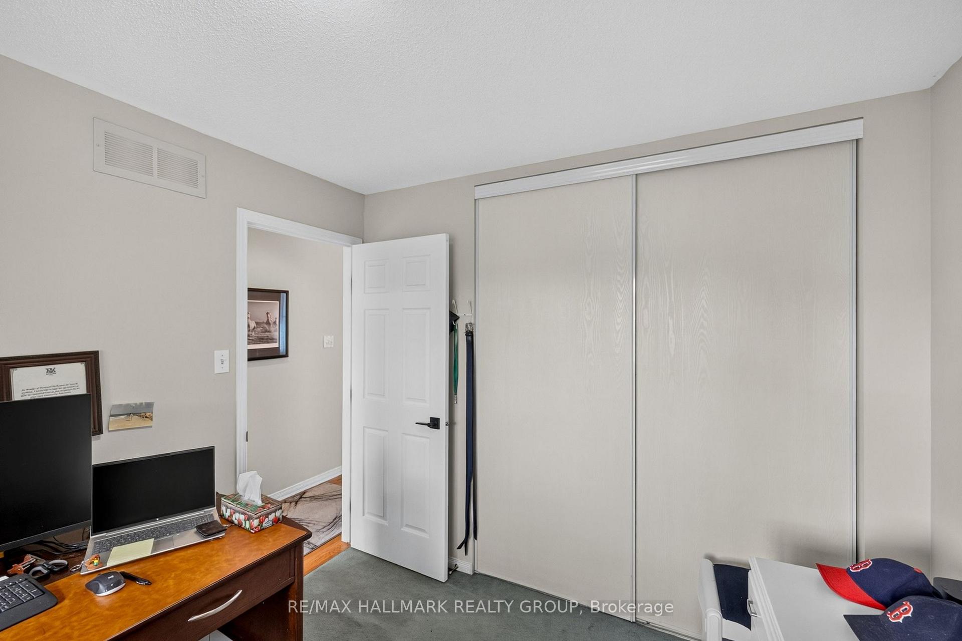 Photo 27 of 139 Castle Glen Crescent, Ottawa, Kanata - Glencairn/Hazeldean — HOMEH