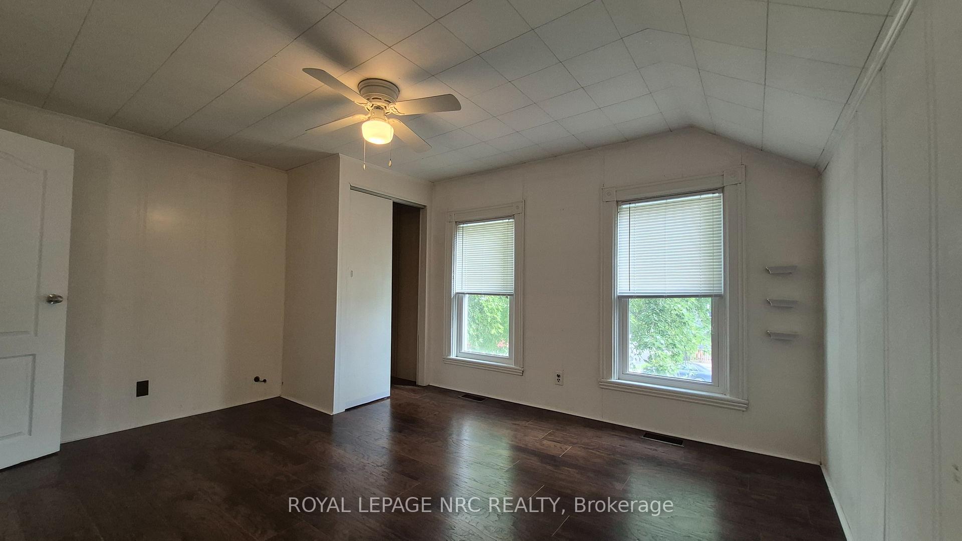 Photo 2 of 4593 Park Street, Niagara Falls, Downtown — HOMEH