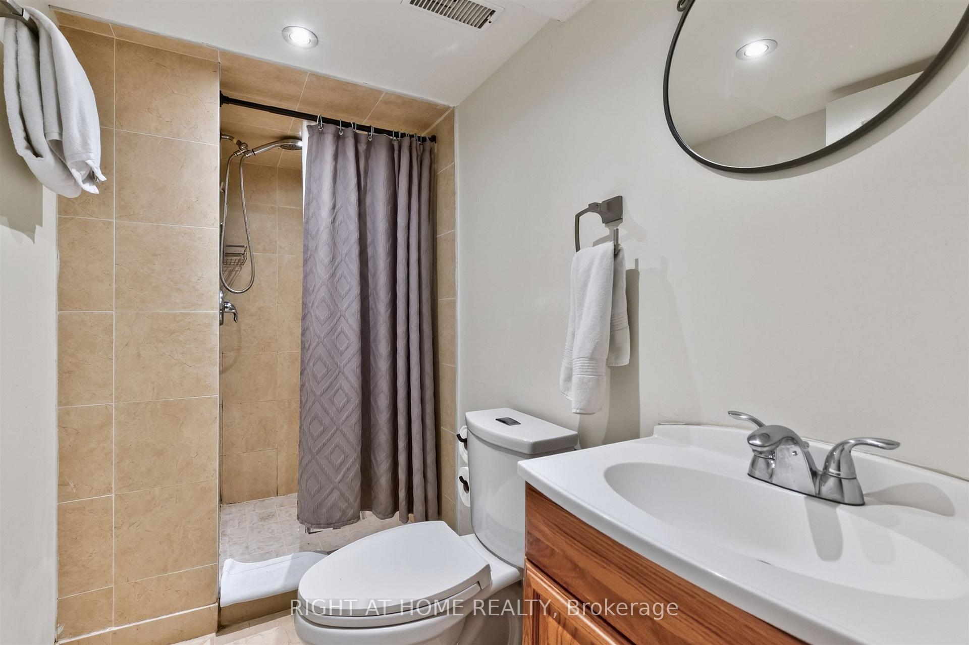 Photo 35 of 82 Arlington Avenue, Toronto, Wychwood — HOMEH