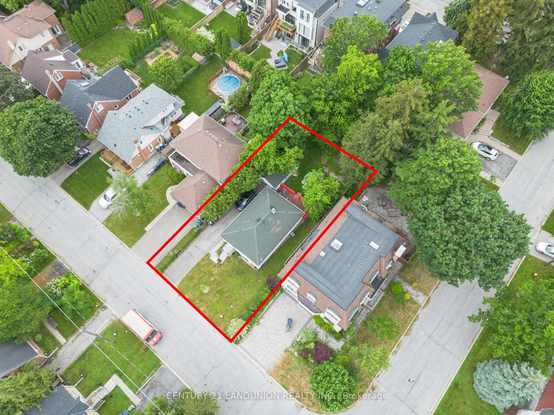 Photo 1 of 200 Elmhurst Avenue, North York, Lansing-Westgate — HOMEH