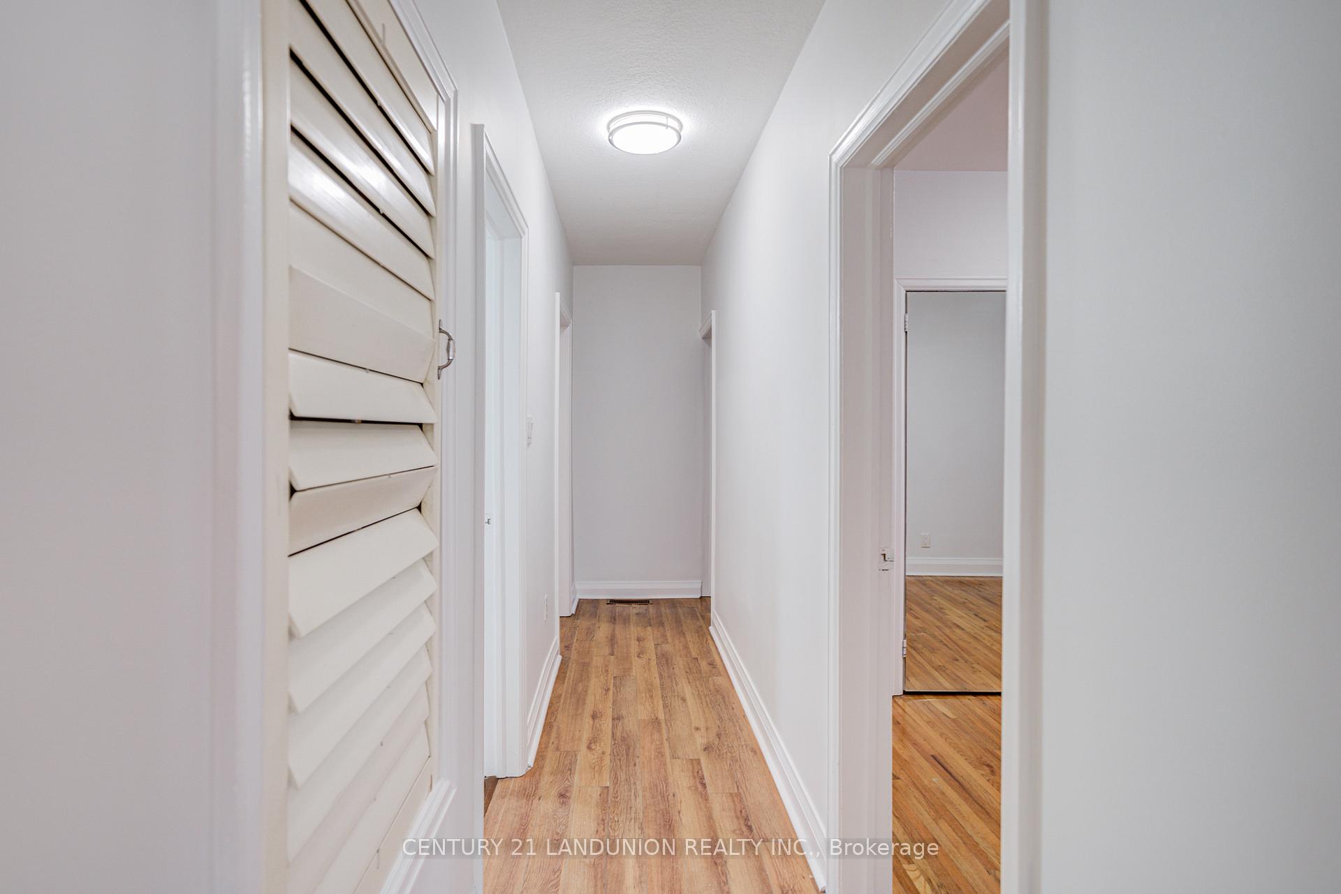 Photo 16 of 200 Elmhurst Avenue, North York, Lansing-Westgate — HOMEH