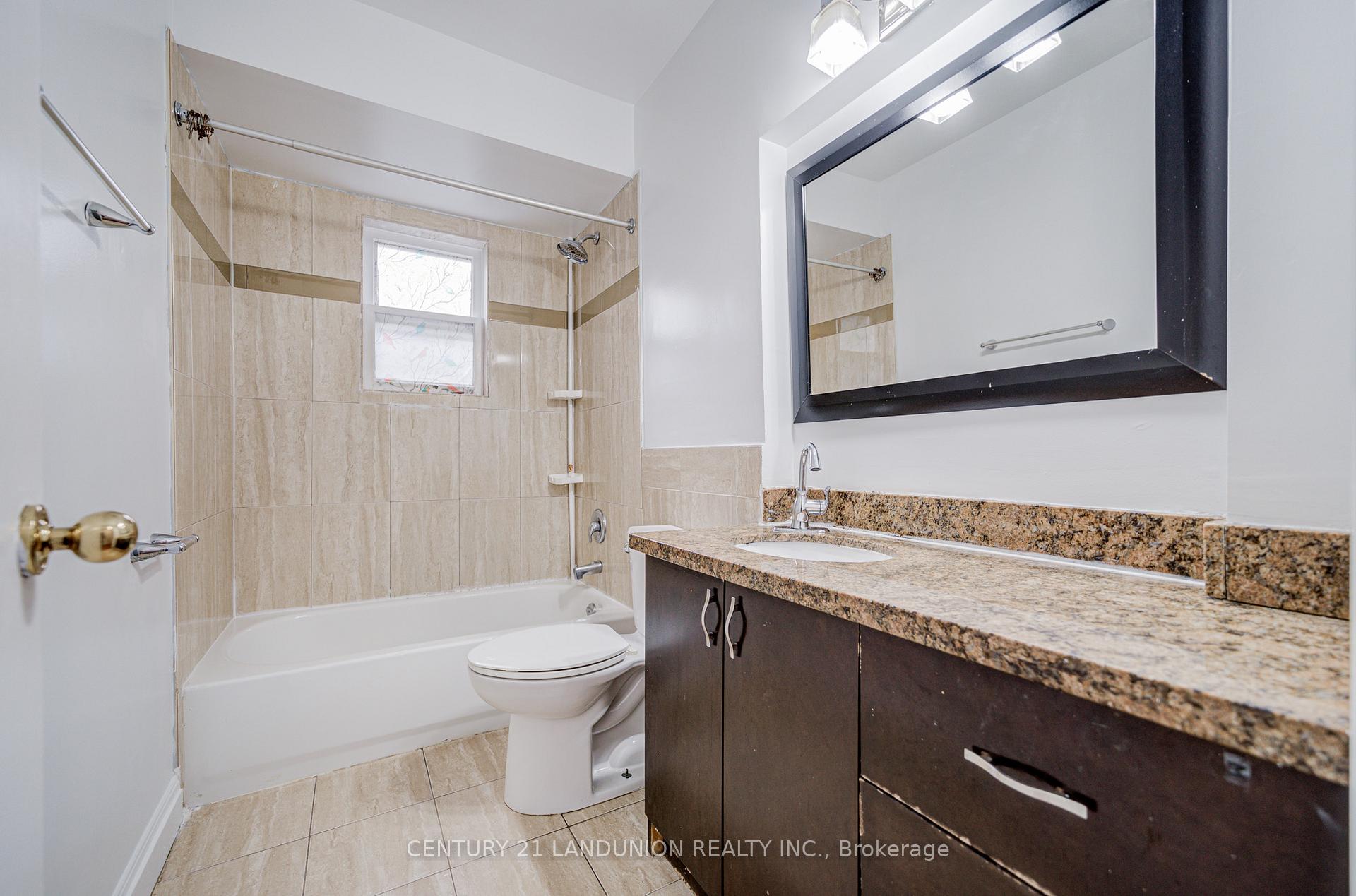Photo 21 of 200 Elmhurst Avenue, North York, Lansing-Westgate — HOMEH