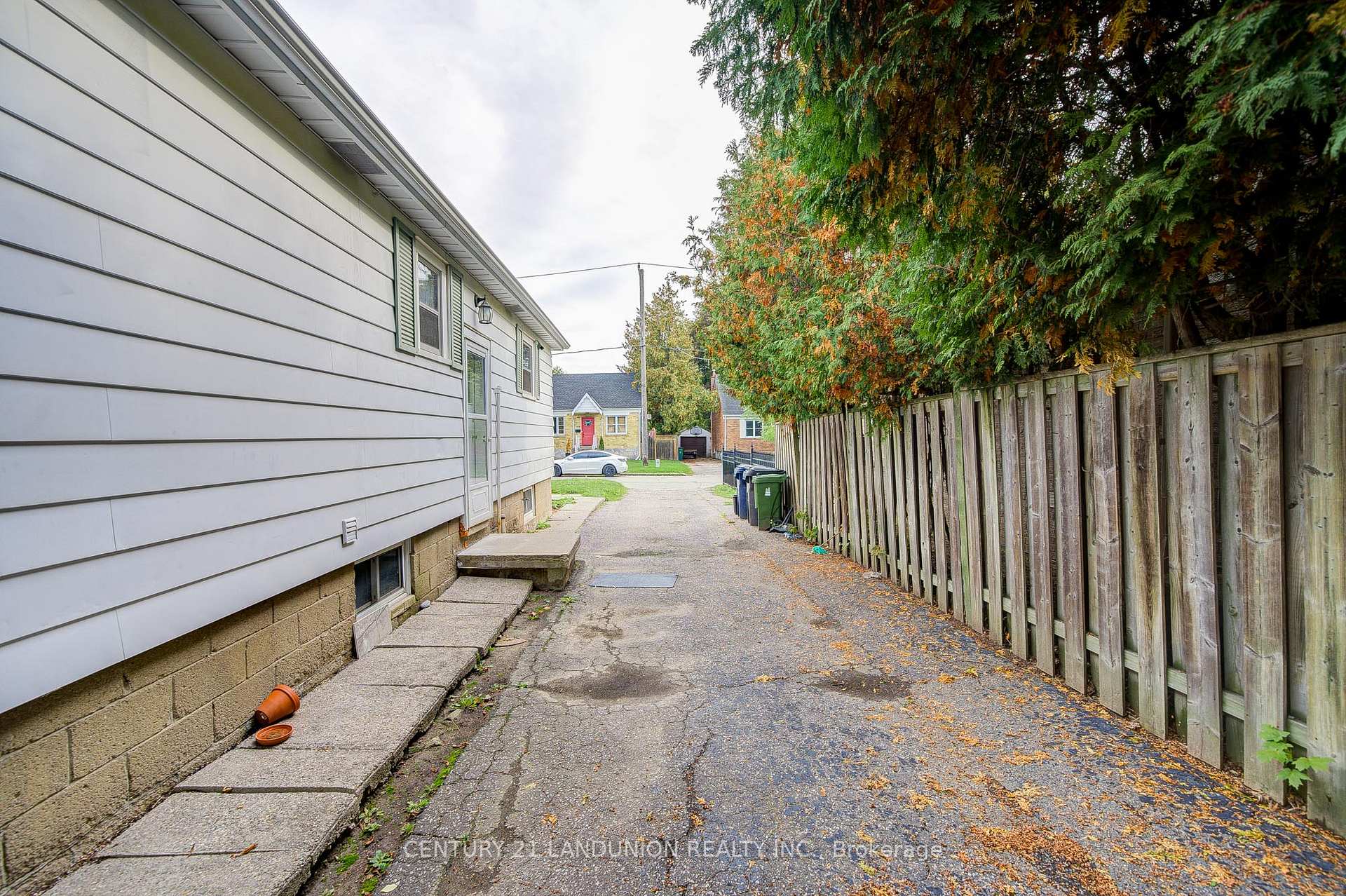 Photo 40 of 200 Elmhurst Avenue, North York, Lansing-Westgate — HOMEH
