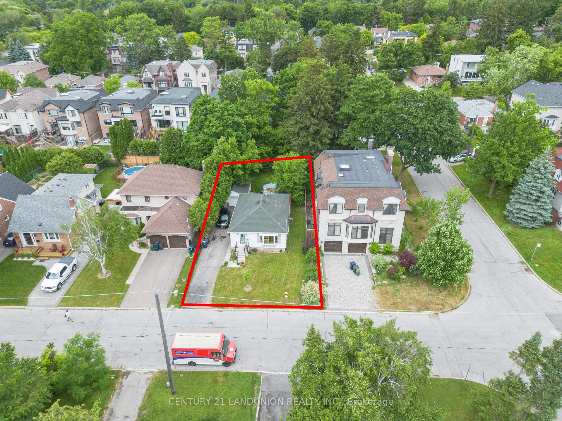 Photo 47 of 200 Elmhurst Avenue, North York, Lansing-Westgate — HOMEH