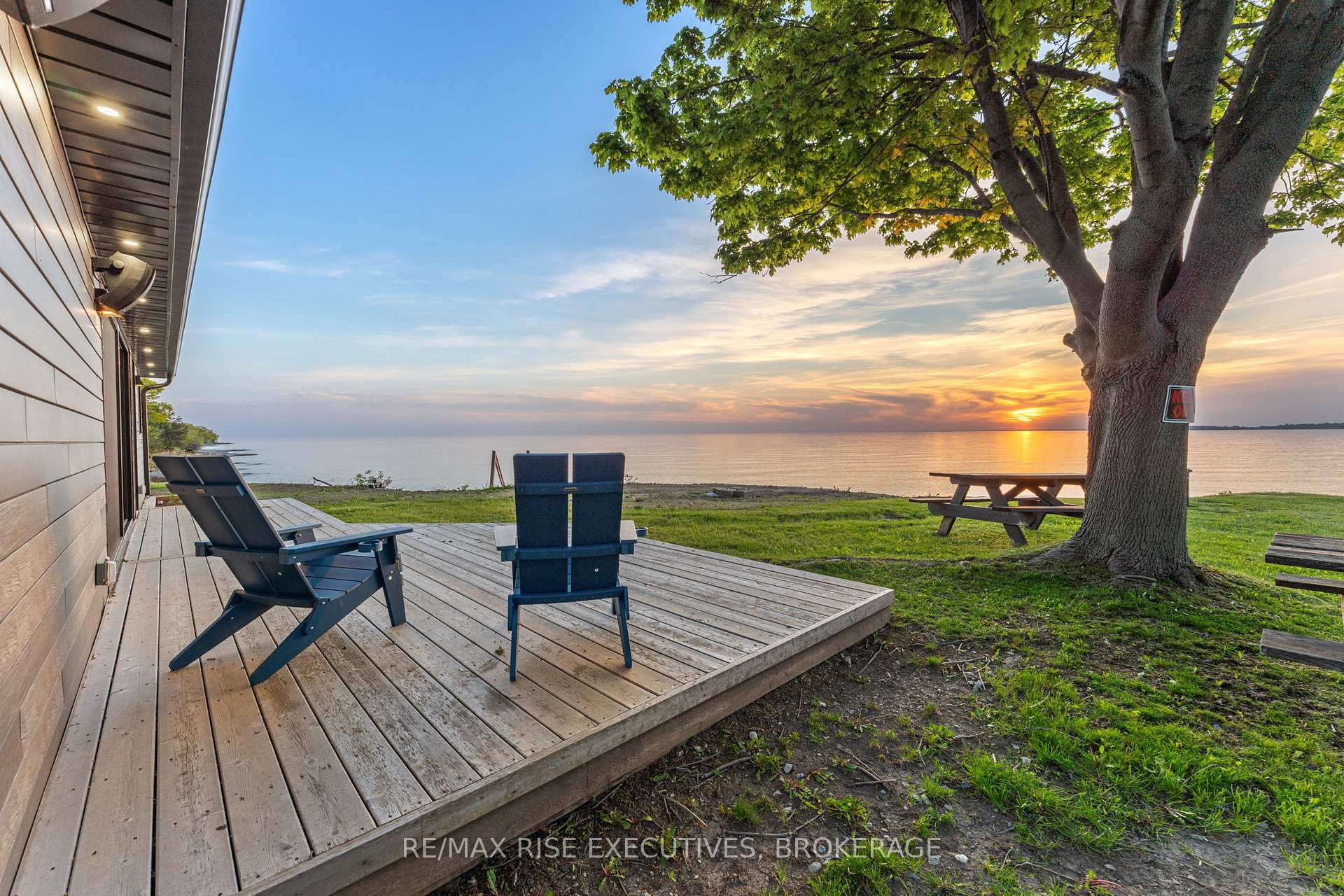 Photo 3 of 682 Salmon Point Road, Prince Edward County, Athol Ward — HOMEH