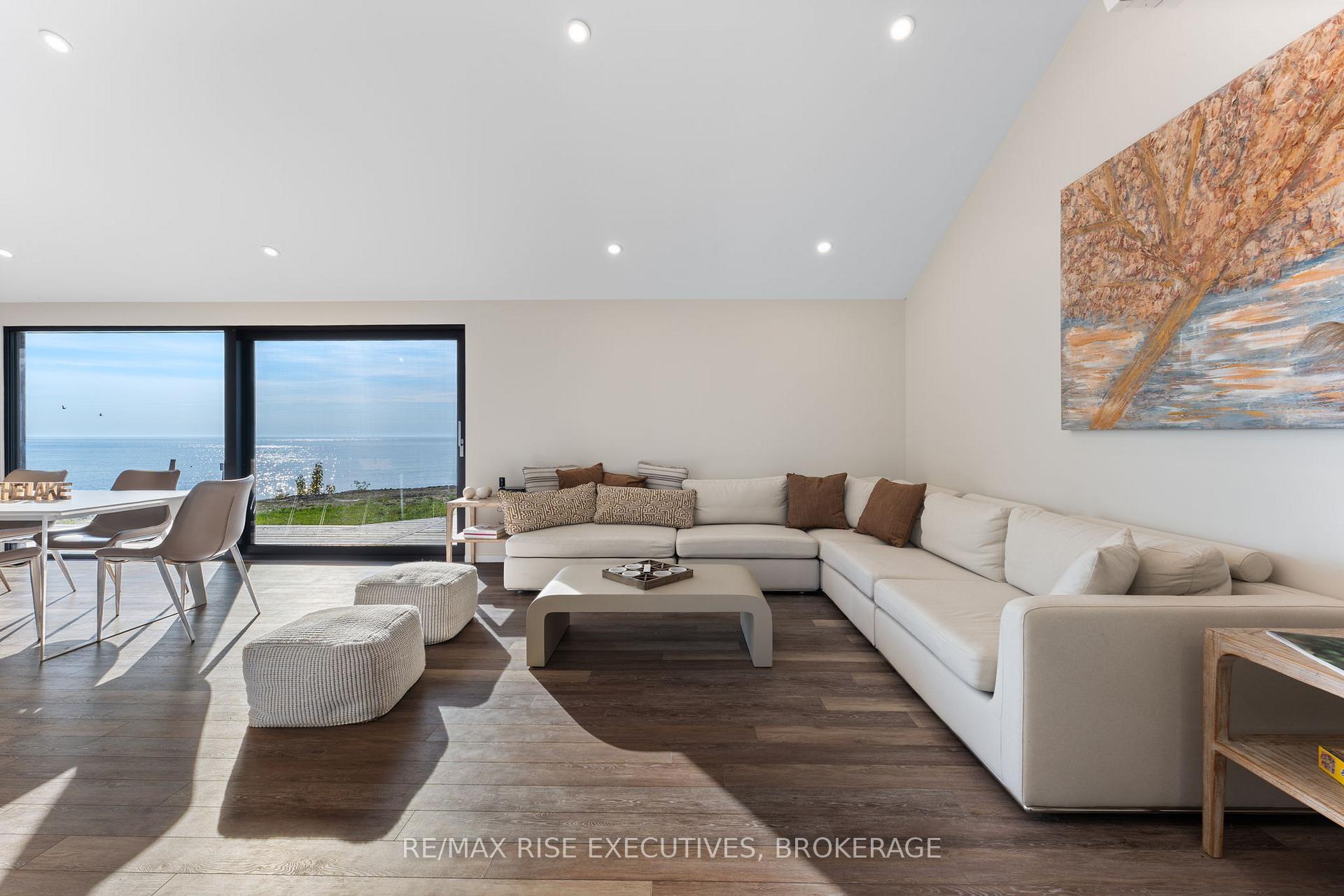 Photo 8 of 682 Salmon Point Road, Prince Edward County, Athol Ward — HOMEH