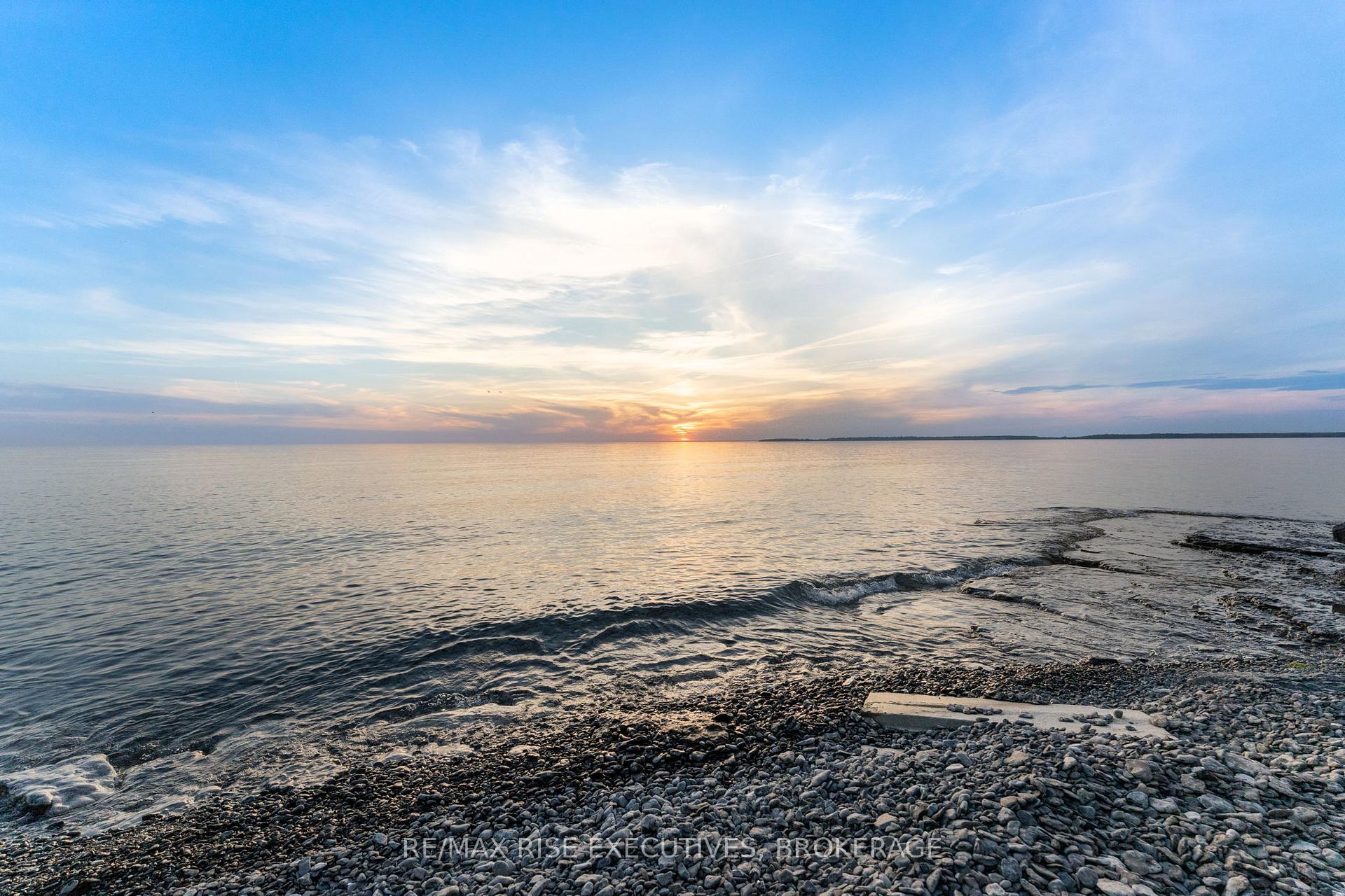 Photo 16 of 682 Salmon Point Road, Prince Edward County, Athol Ward — HOMEH