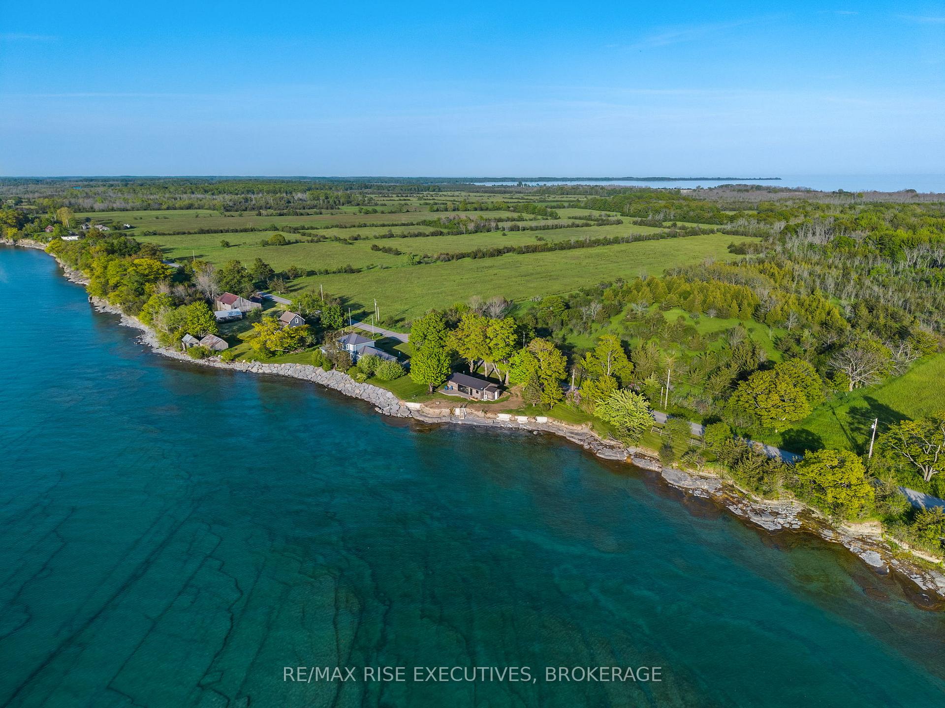 Photo 17 of 682 Salmon Point Road, Prince Edward County, Athol Ward — HOMEH