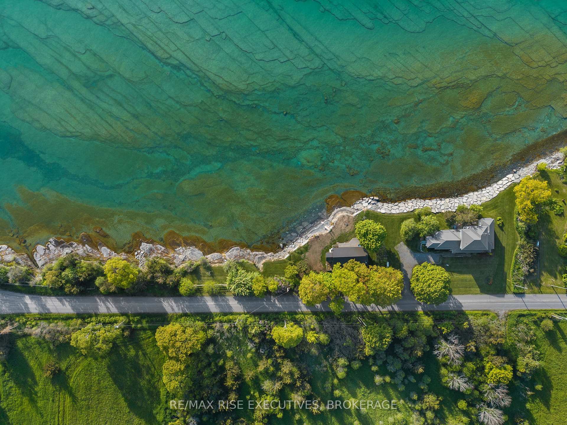 Photo 23 of 682 Salmon Point Road, Prince Edward County, Athol Ward — HOMEH