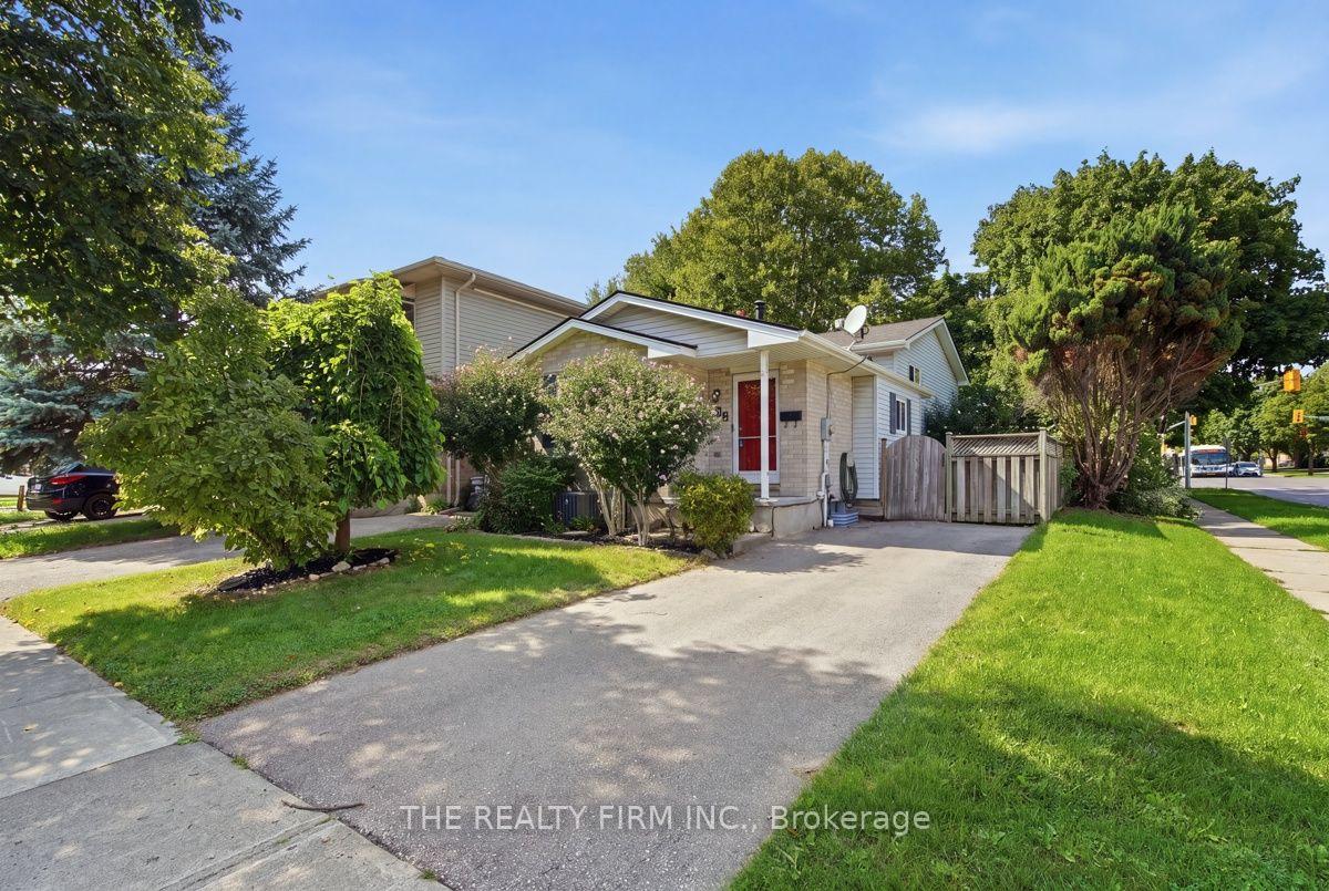 Photo 1 of 258 Olympic Crescent, London, North I — HOMEH