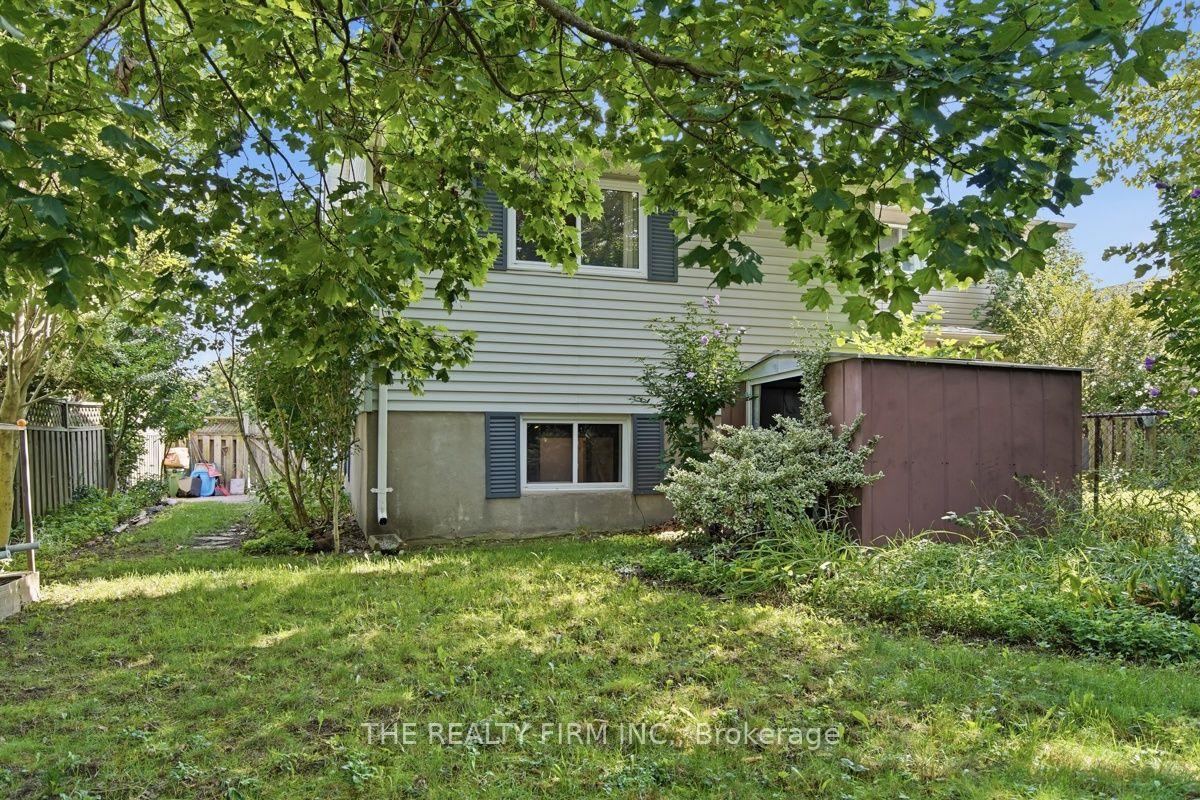 Photo 33 of 258 Olympic Crescent, London, North I — HOMEH