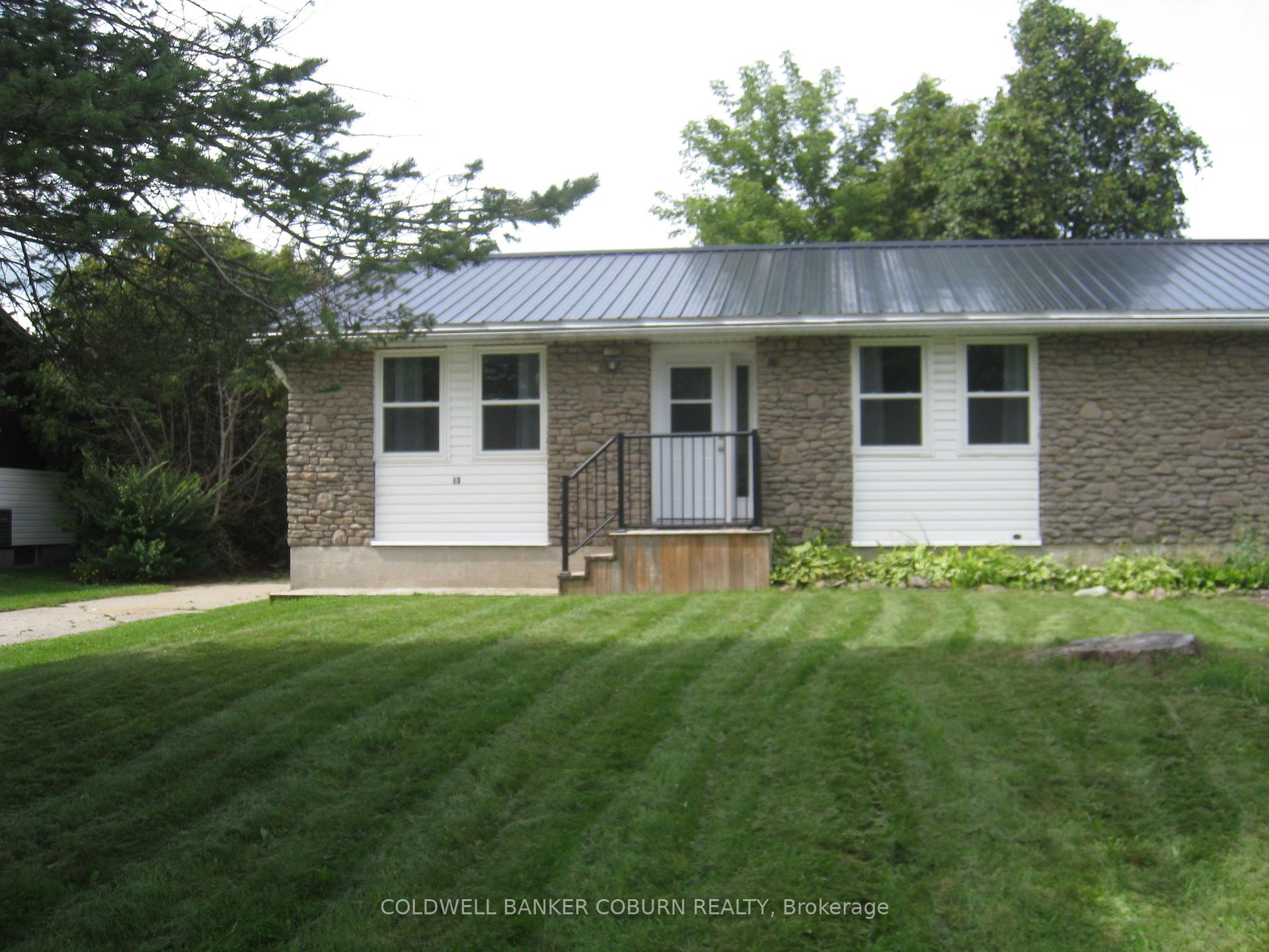Photo 1 of 13 Queen Street, North Grenville, Kemptville — HOMEH
