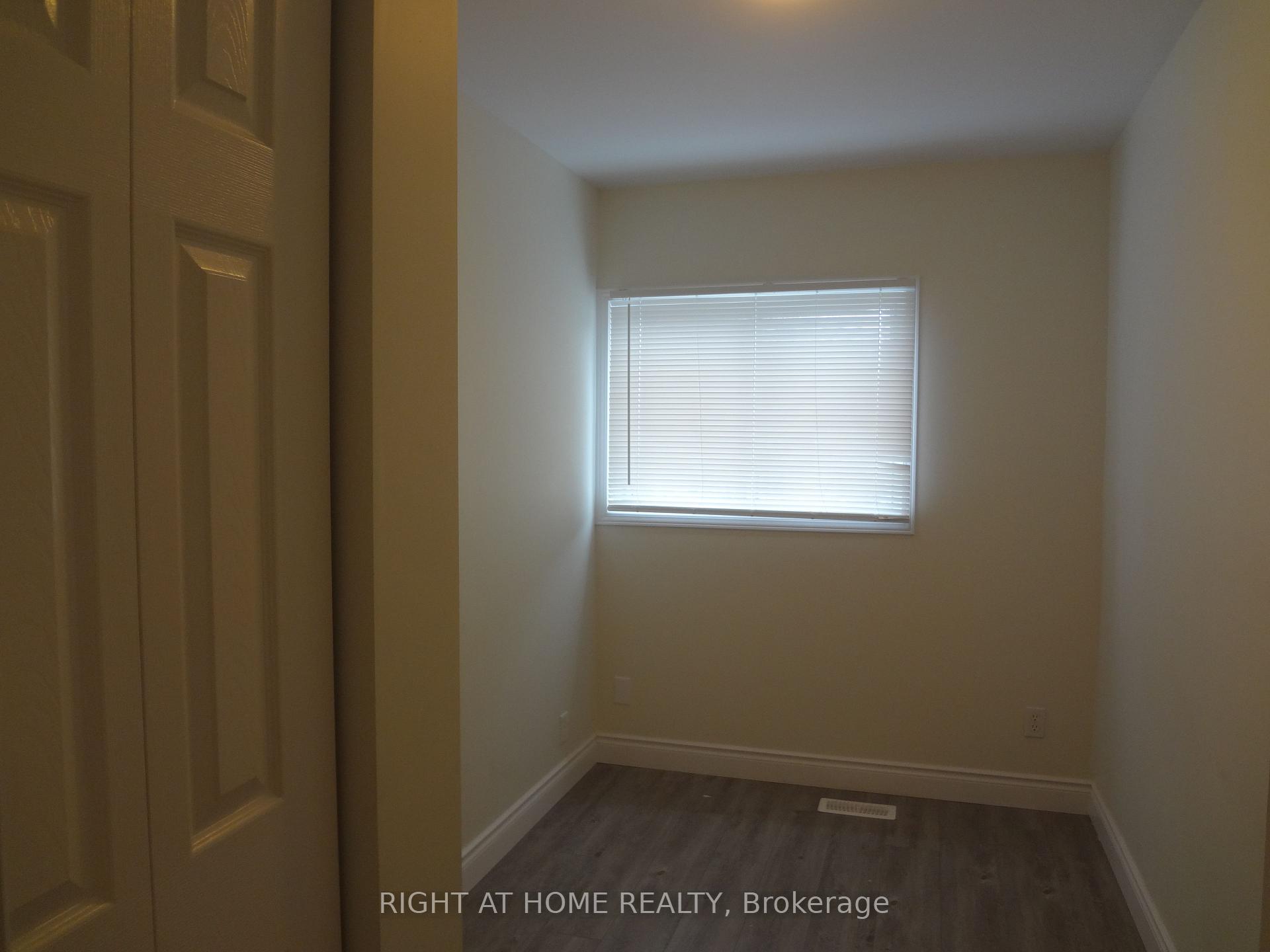 Photo 9 of Unit 49, 211 Veronica Drive, Kitchener, Centreville Chicopee — HOMEH
