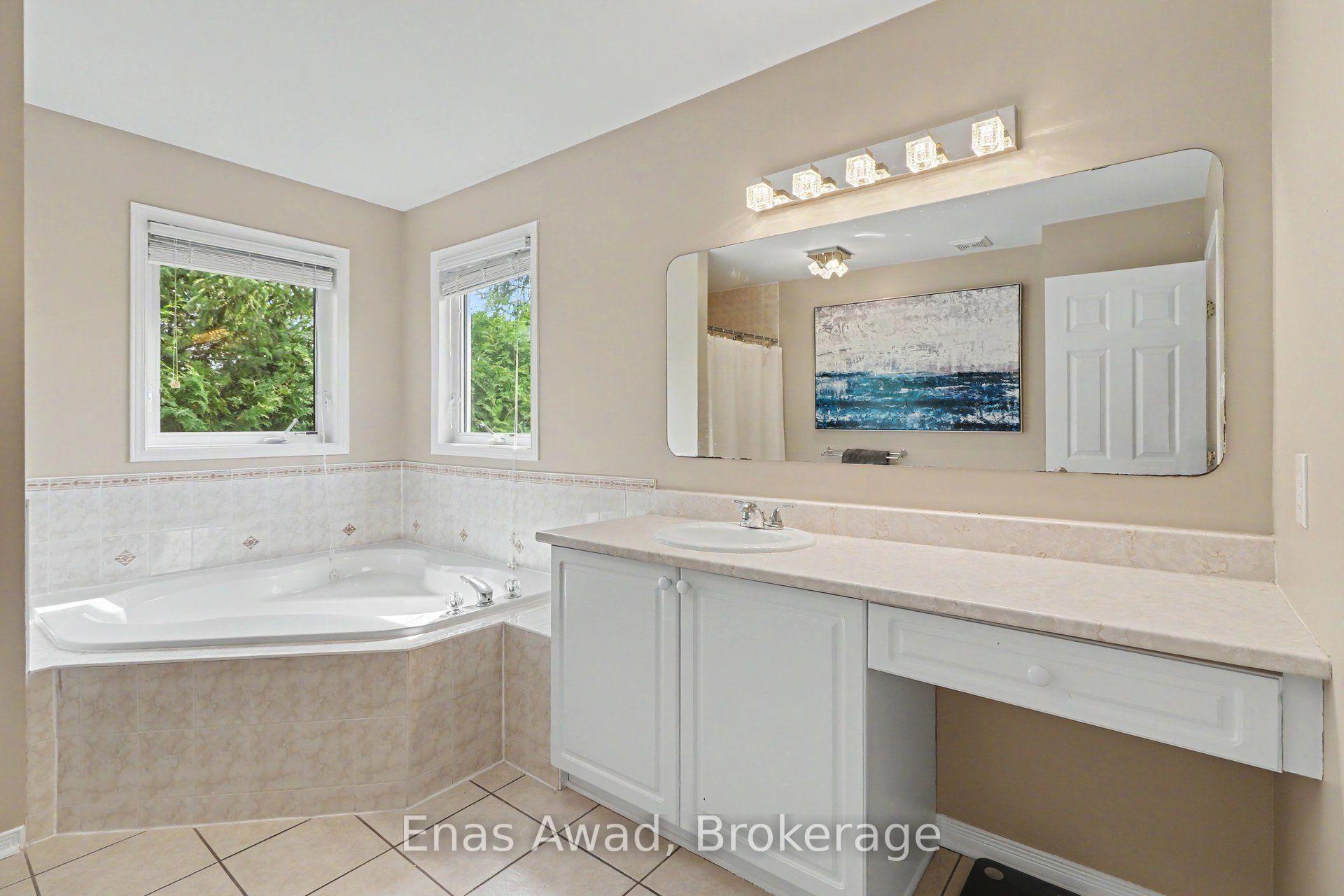 Photo 10 of 58 Abaca Way, Ottawa, Stittsville (North) — HOMEH