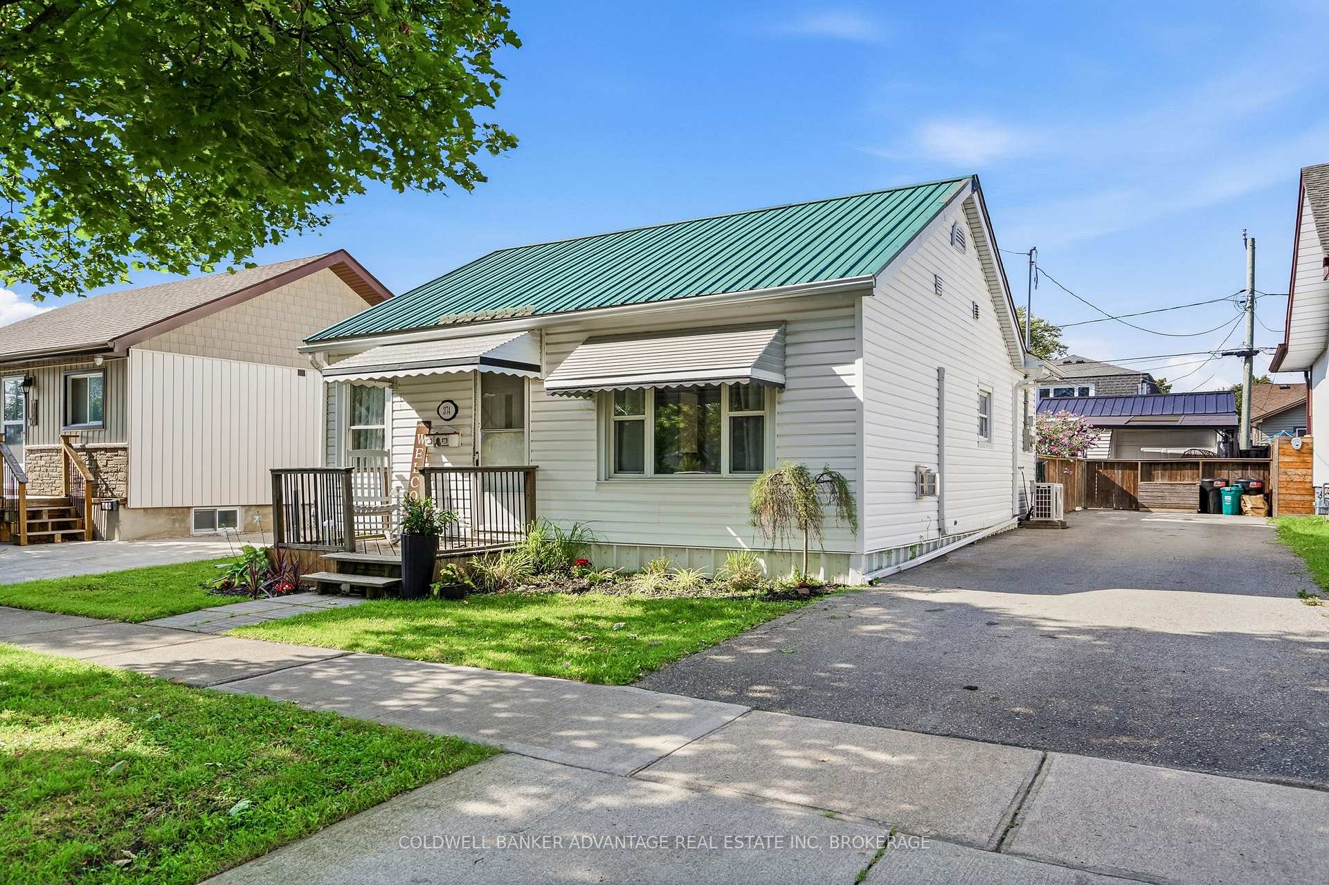 Photo 2 of 374 Dieppe Street, Welland, Lincoln/Crowland — HOMEH