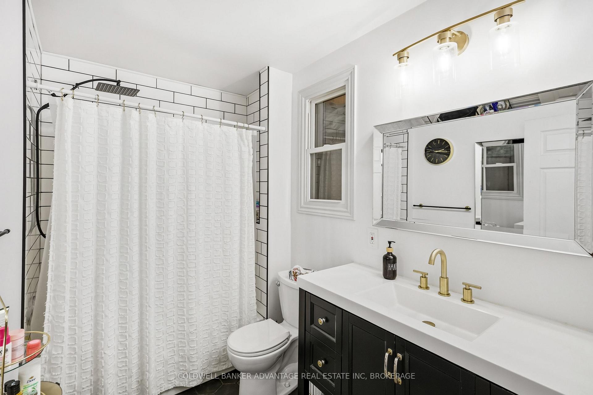 Photo 18 of 374 Dieppe Street, Welland, Lincoln/Crowland — HOMEH