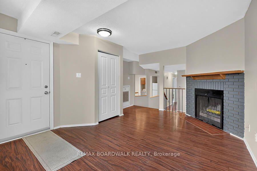 Photo 9 of 24B Shehyn Lane, Ottawa, Tanglewood — HOMEH