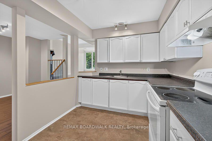 Photo 16 of 24B Shehyn Lane, Ottawa, Tanglewood — HOMEH