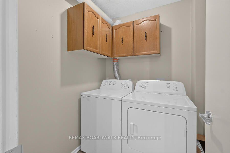 Photo 17 of 24B Shehyn Lane, Ottawa, Tanglewood — HOMEH