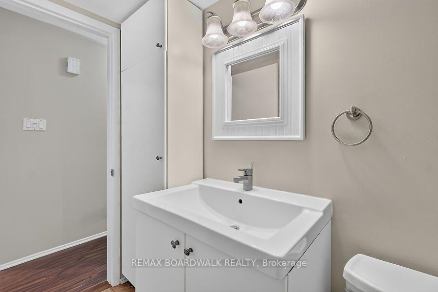 Photo 23 of 24B Shehyn Lane, Ottawa, Tanglewood — HOMEH