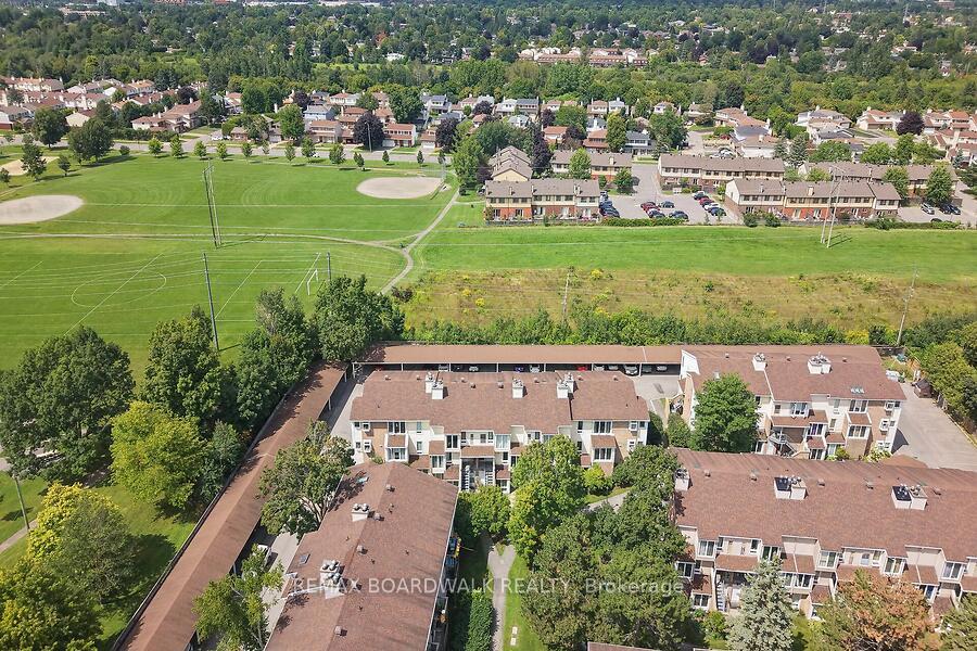 Photo 26 of 24B Shehyn Lane, Ottawa, Tanglewood — HOMEH