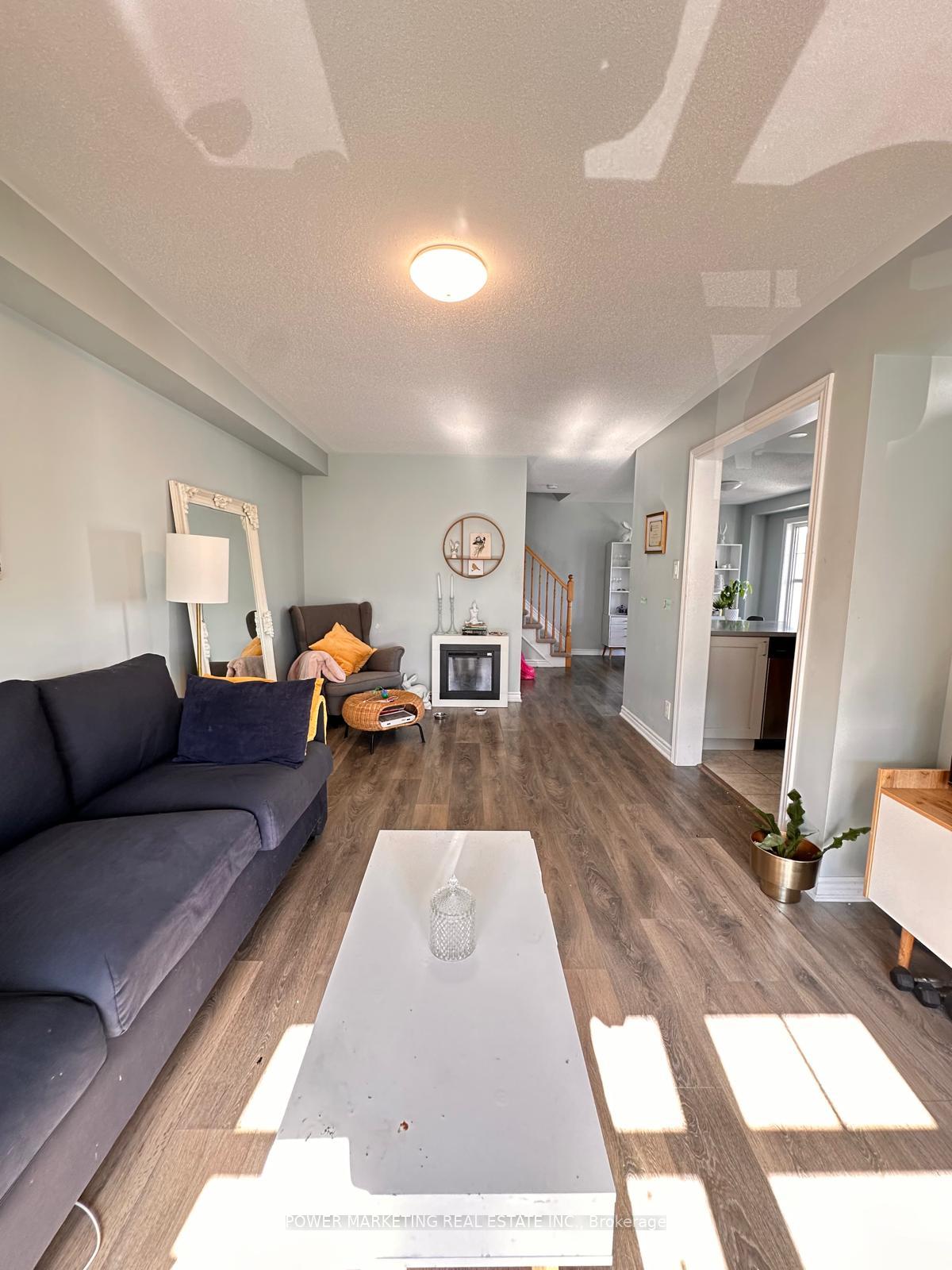 Photo 6 of 124 Helenium Lane, Ottawa, Avalon West — HOMEH