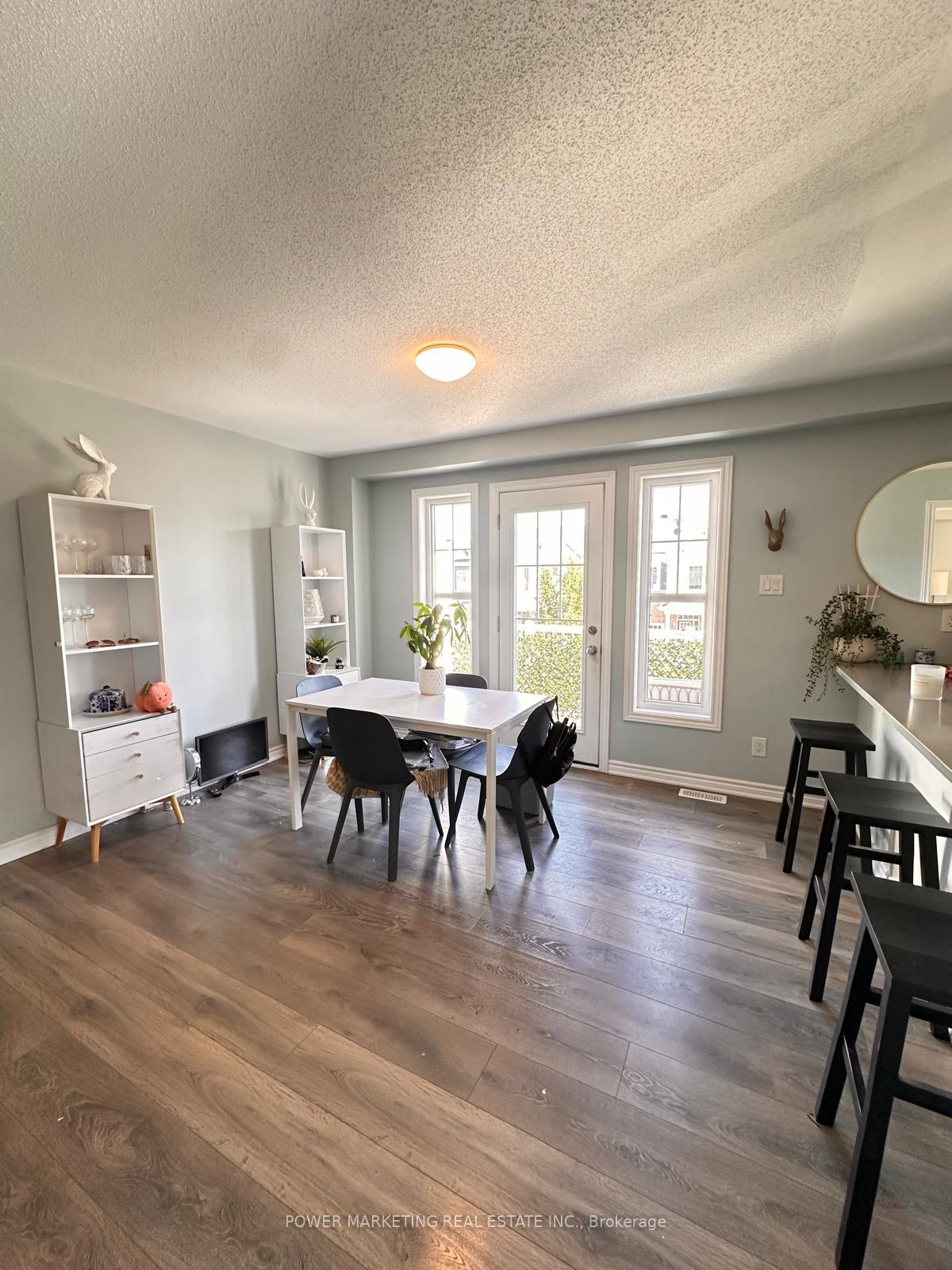Photo 7 of 124 Helenium Lane, Ottawa, Avalon West — HOMEH